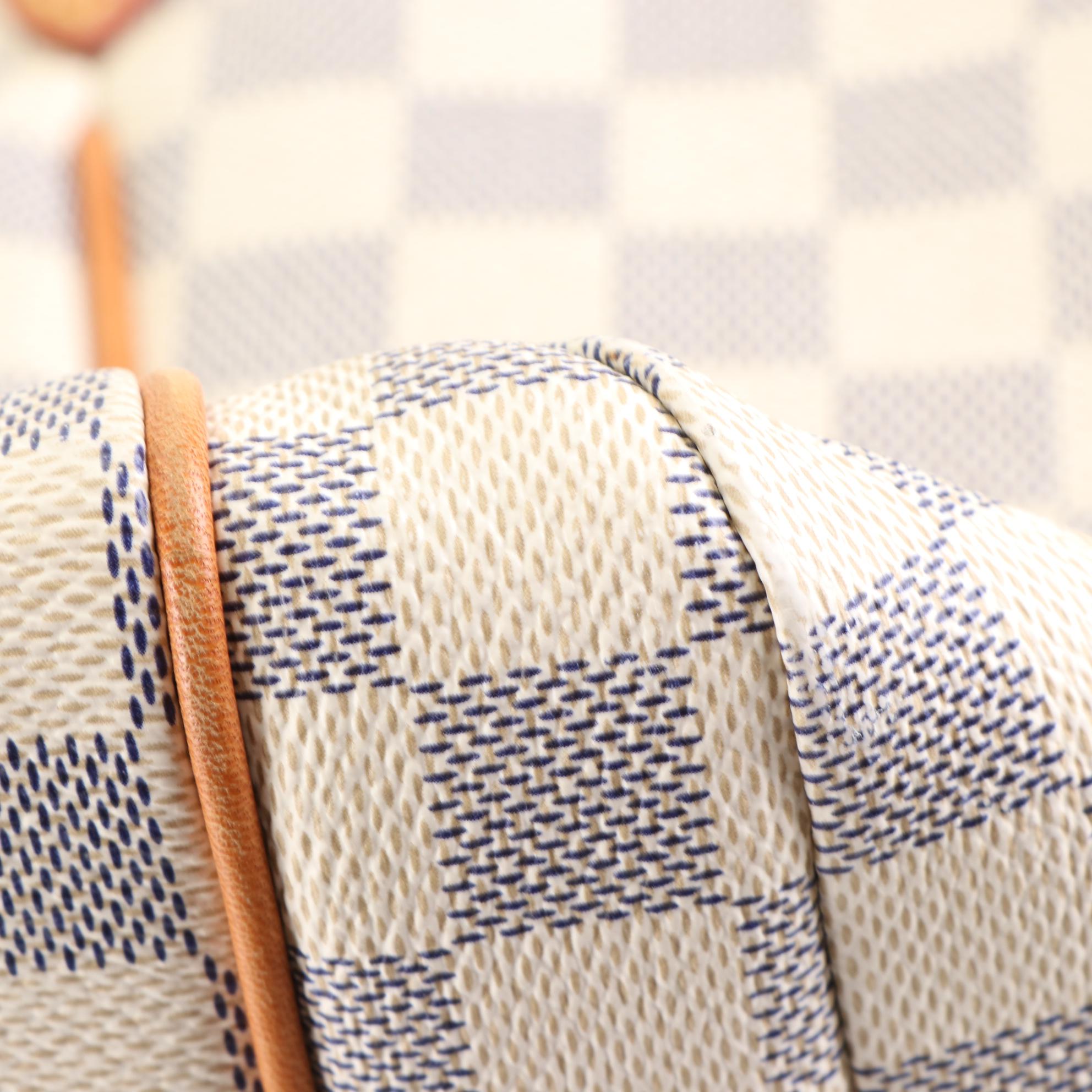 Louis Vuitton Totally MM Tote in Damier Azure Canvas