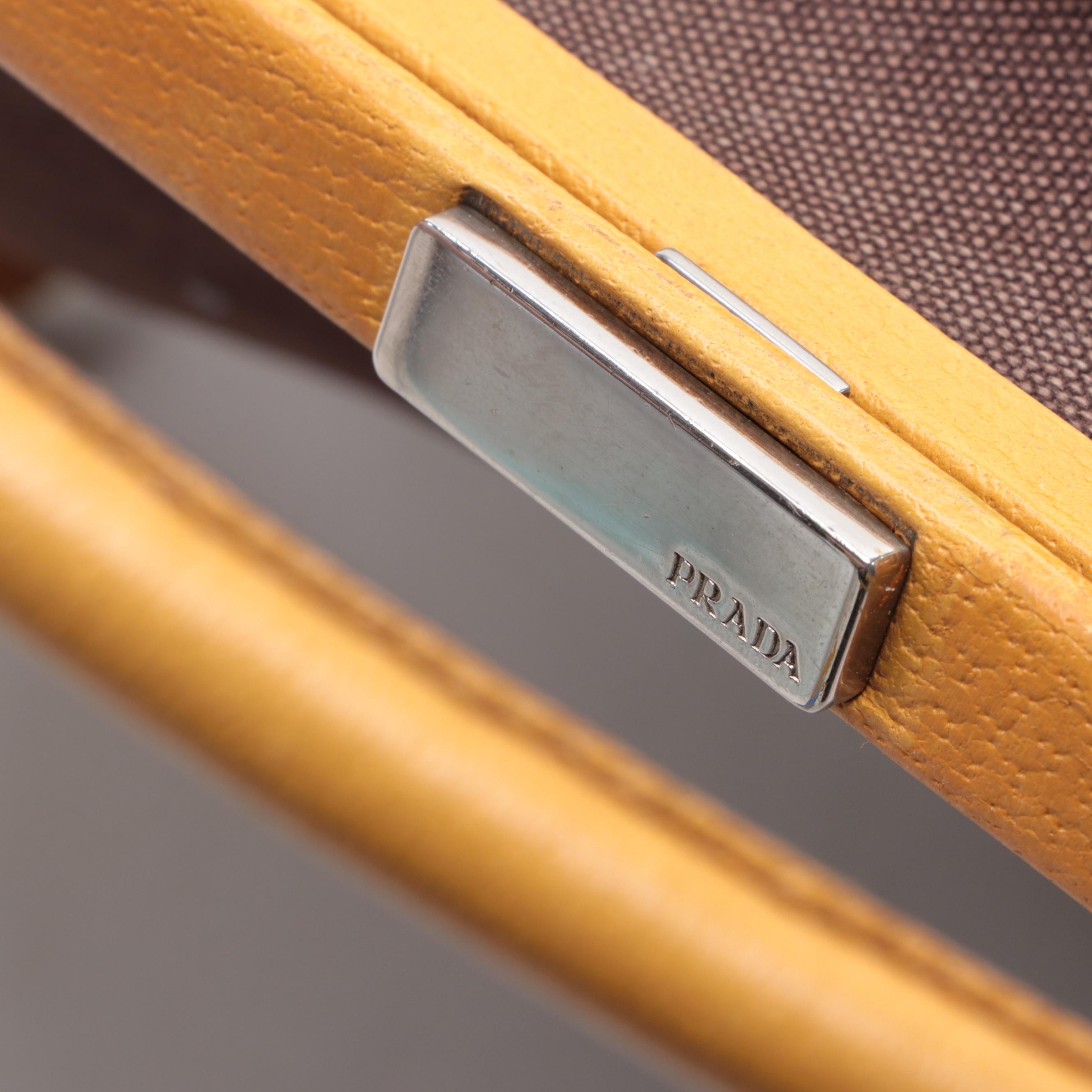 Prada Canapa Cerniera Frame Doctor Bag