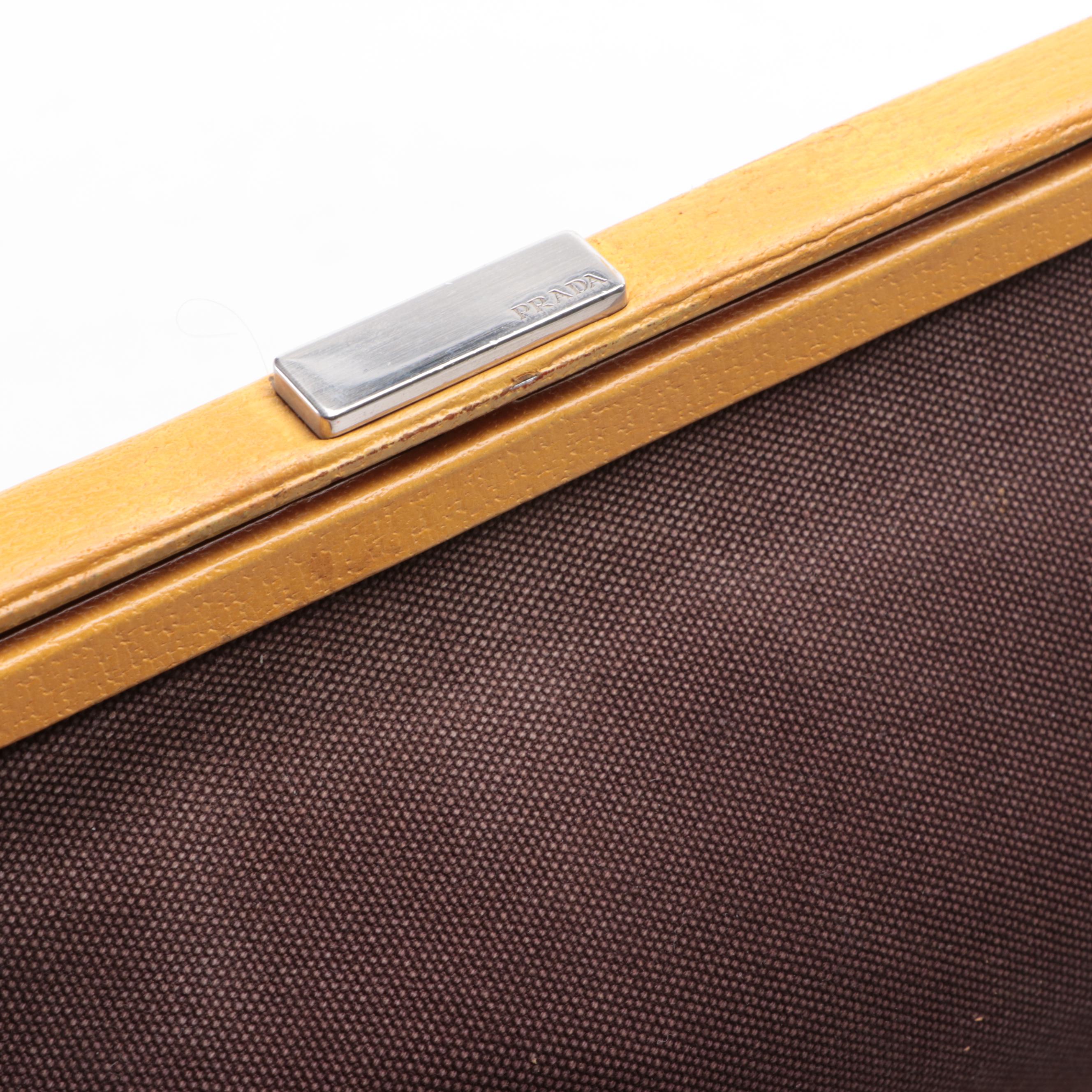 Prada Canapa Cerniera Frame Doctor Bag