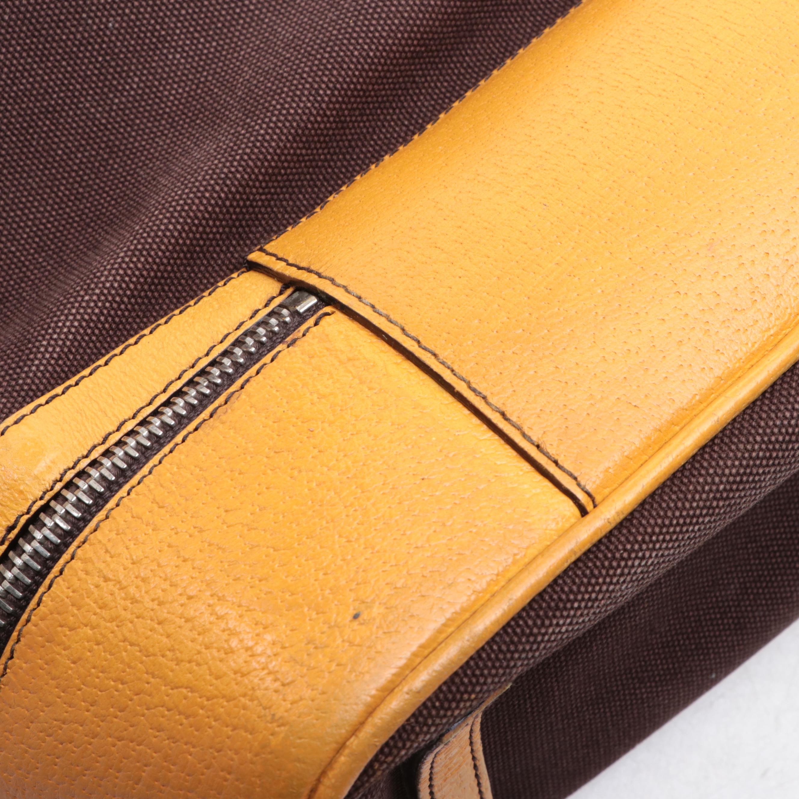 Prada Canapa Cerniera Frame Doctor Bag