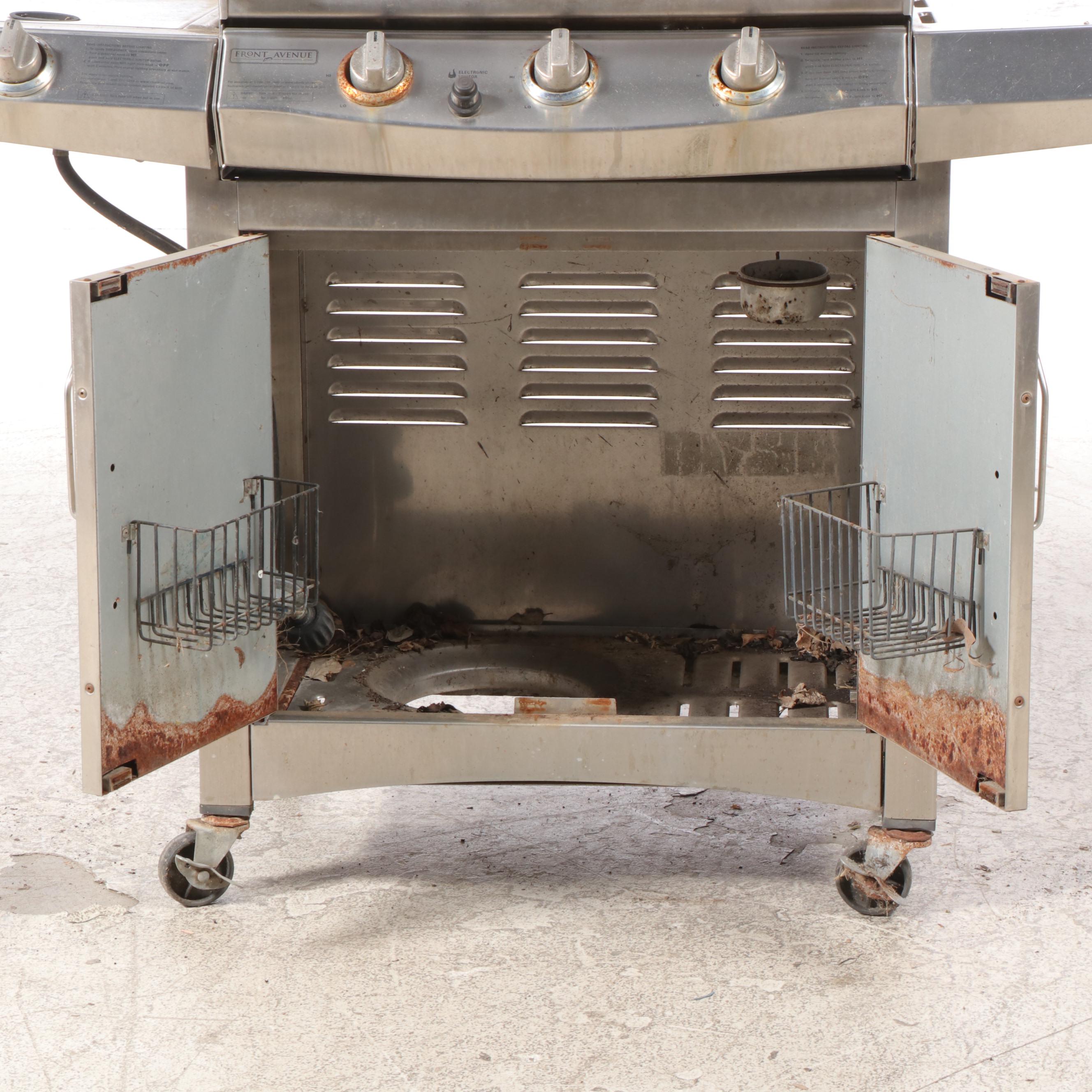 Front Avenue Stainless Steel Barbecue Gas Grill