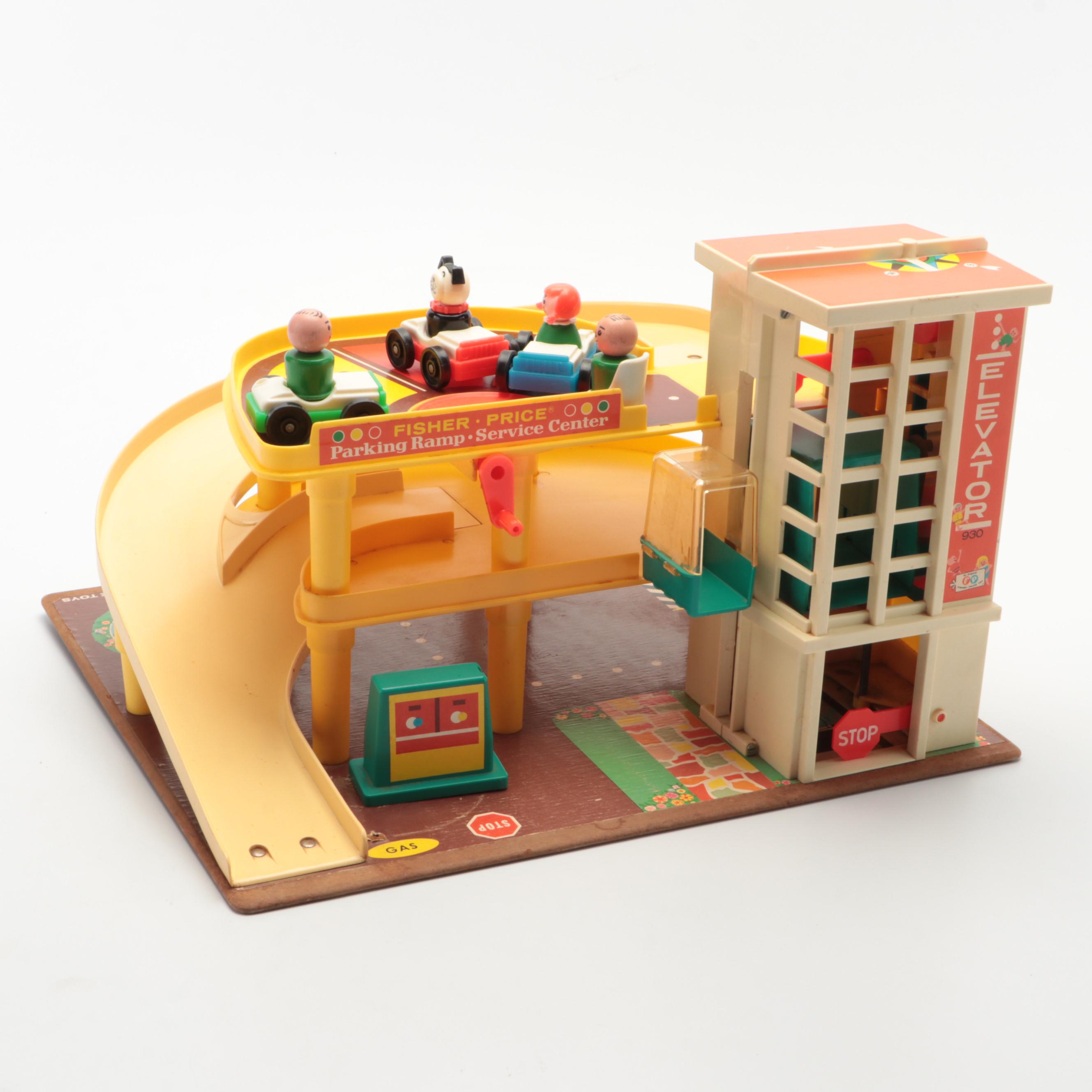 Fisher-Price Parking Ramp and Plane with Weebleville Airport
