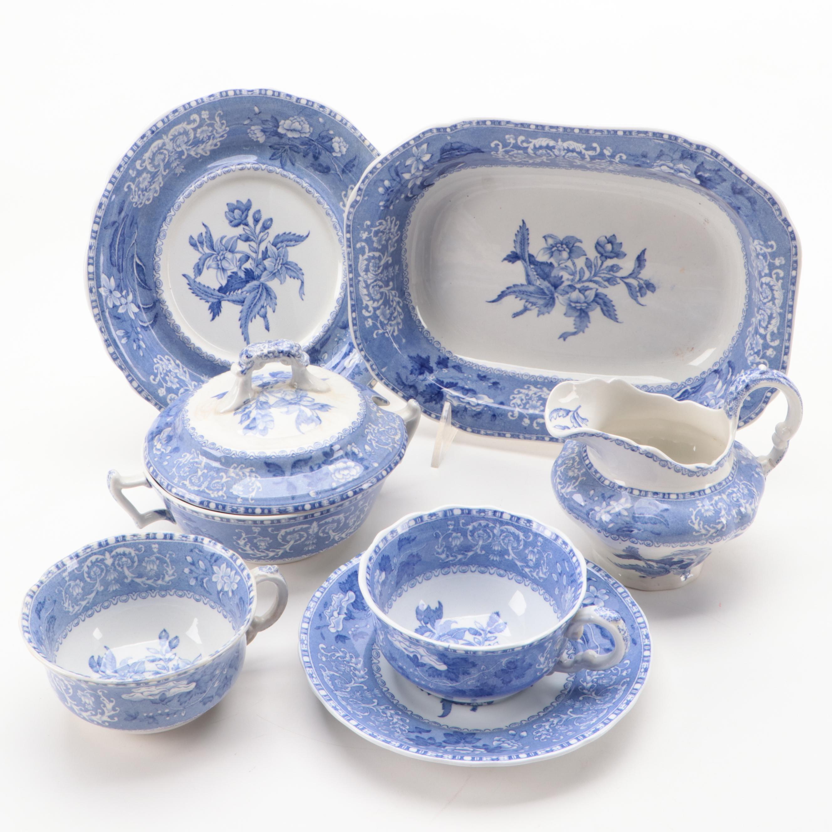 Spode's Copeland "Camilla" Ceramic Dinnerware, Mid-20th Century