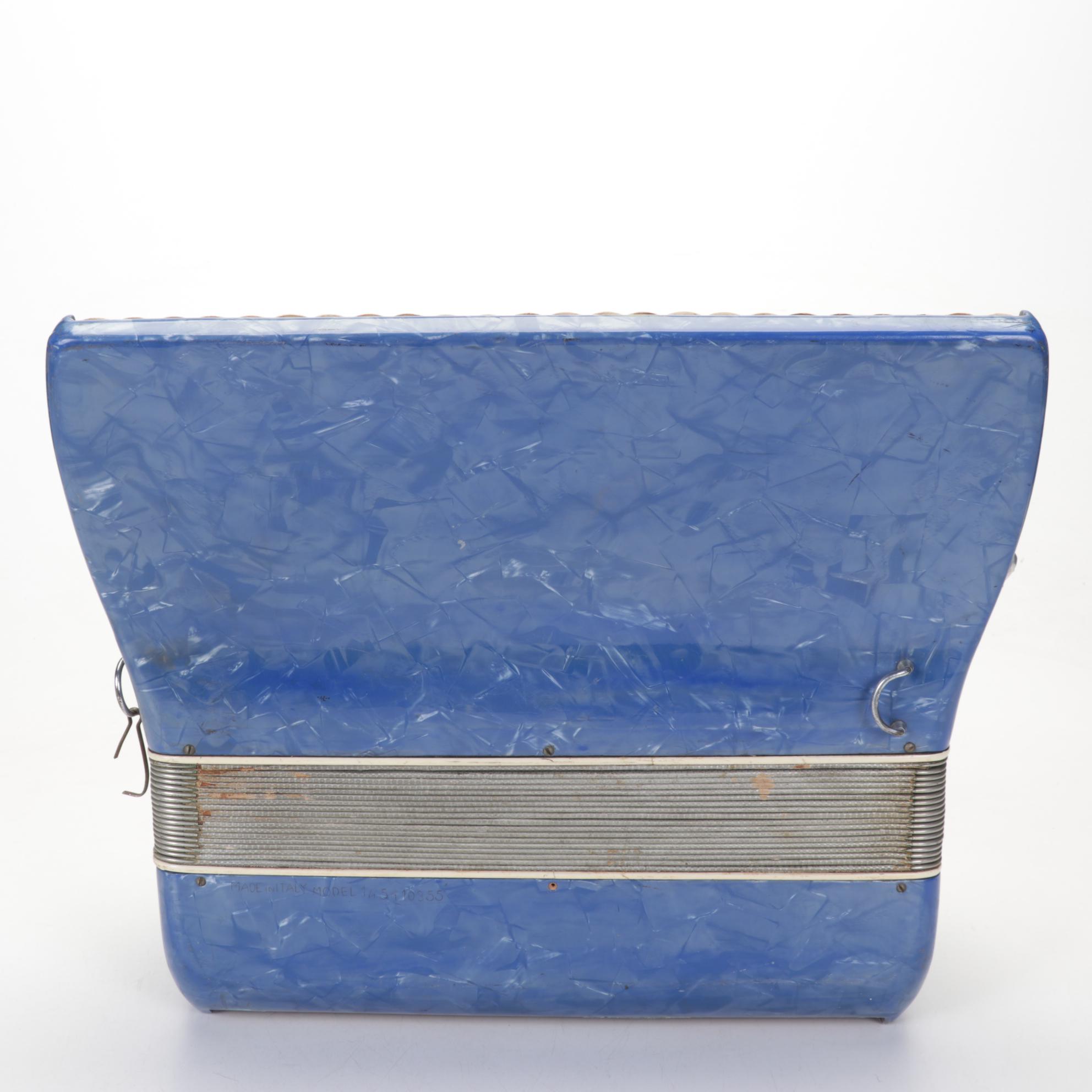 Salanti Italian Piano Accordion, Mid-20th Century