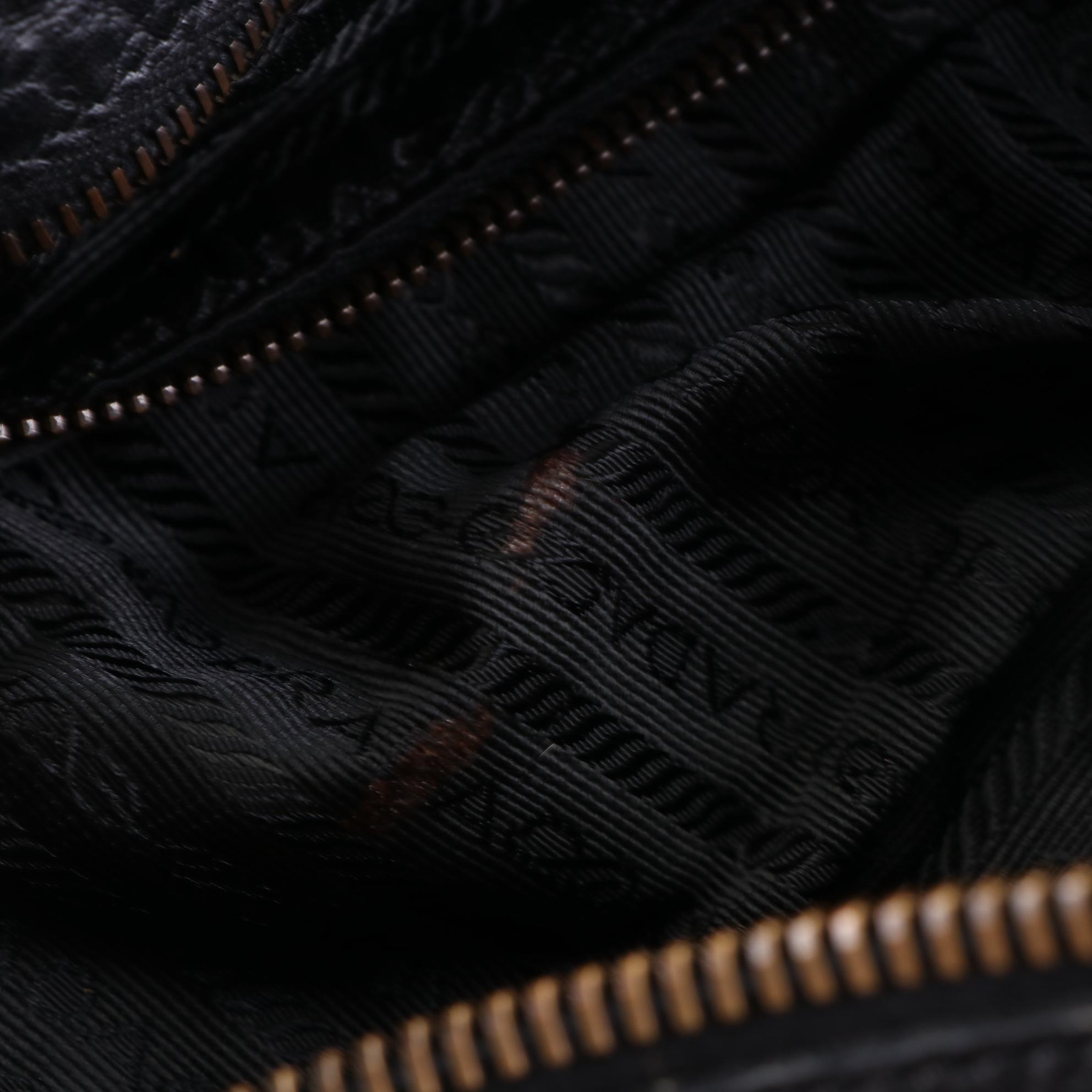 Prada Shoulder Bag in Tessuto Nylon and Black Grained Leather