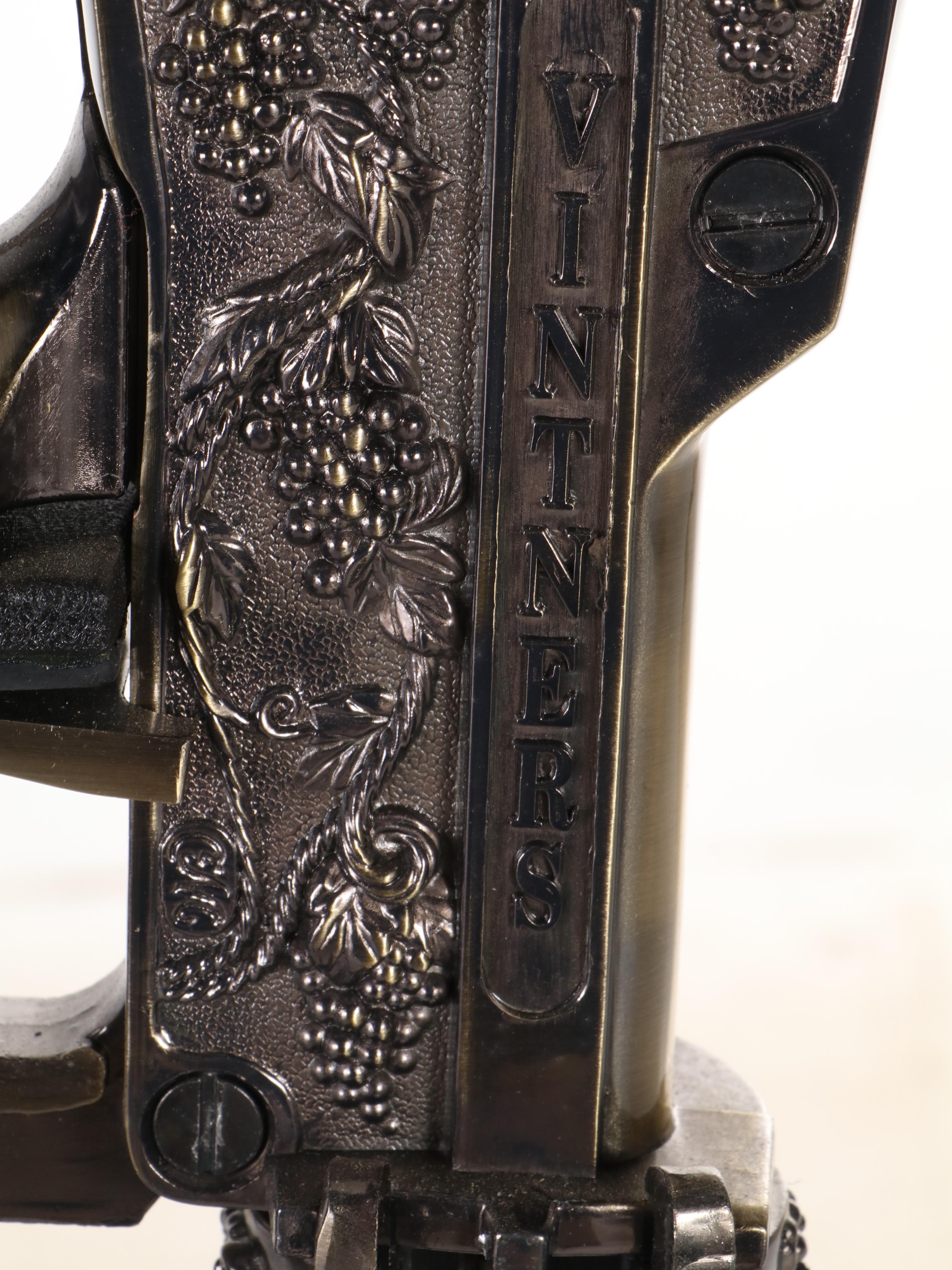 Table Top Wine Opener with Metal Wine Racks