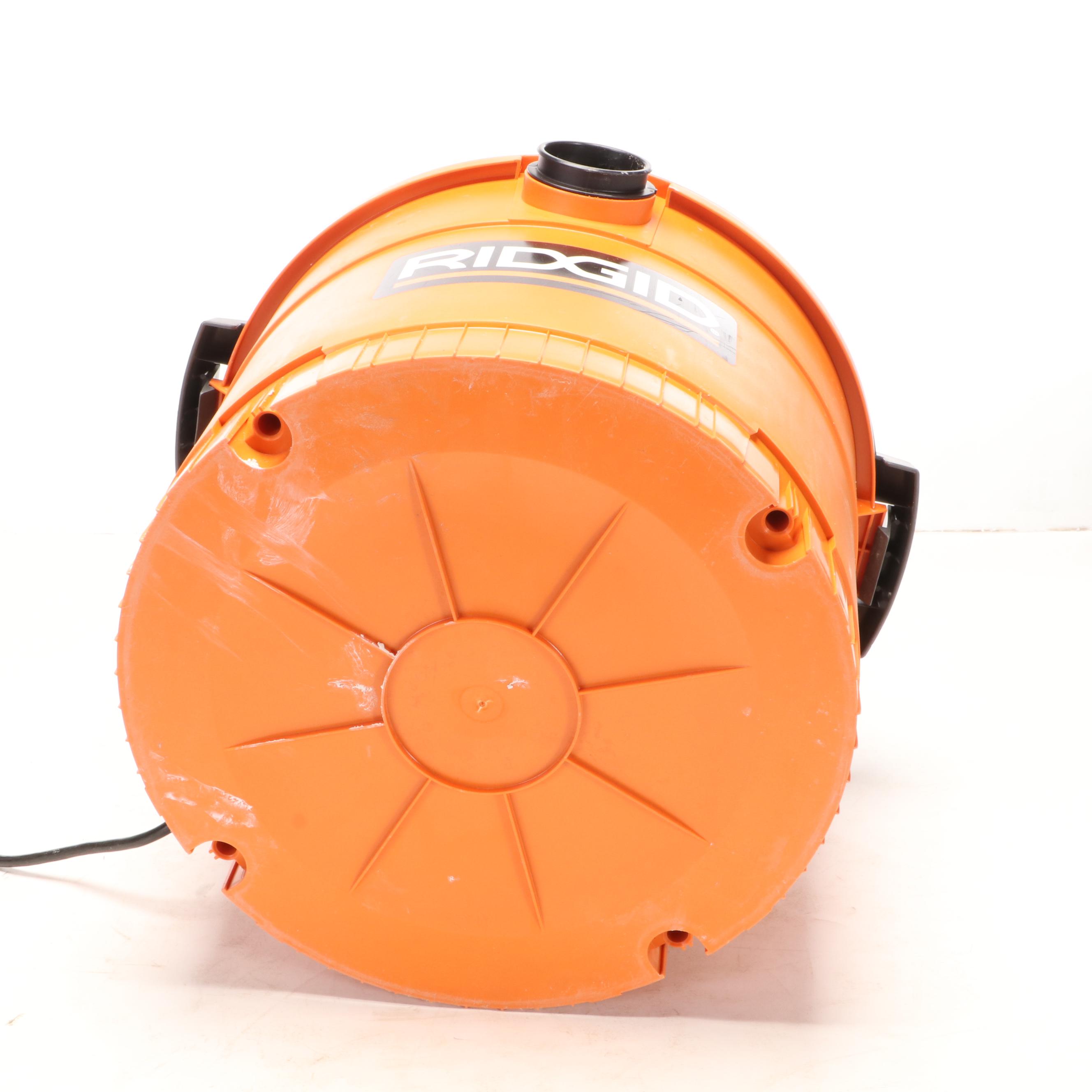 RIDGID 9 Gallon Wet/Dry Shop Vacuum with Accessories