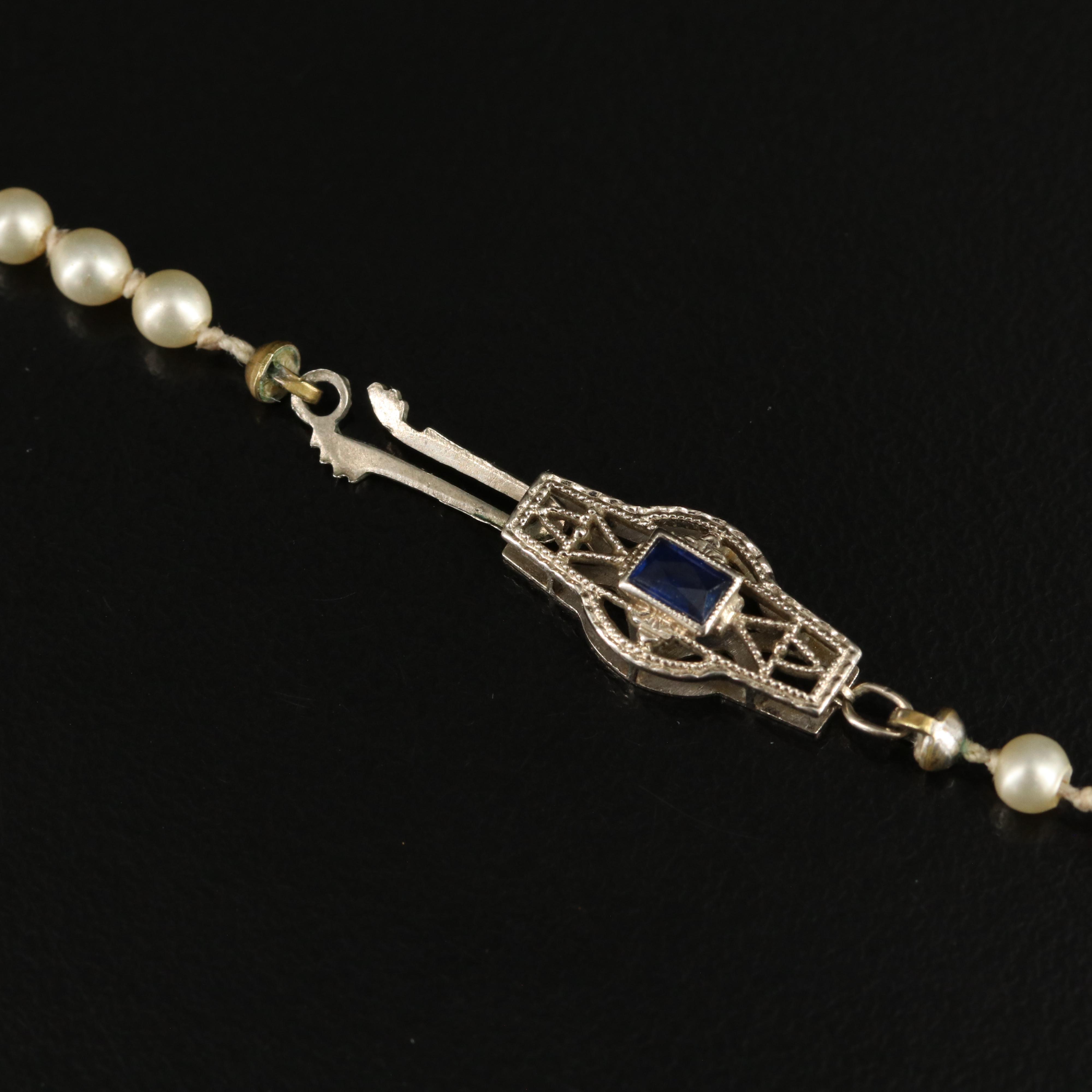 Vintage 14K Graduated Glass Pearl Necklace