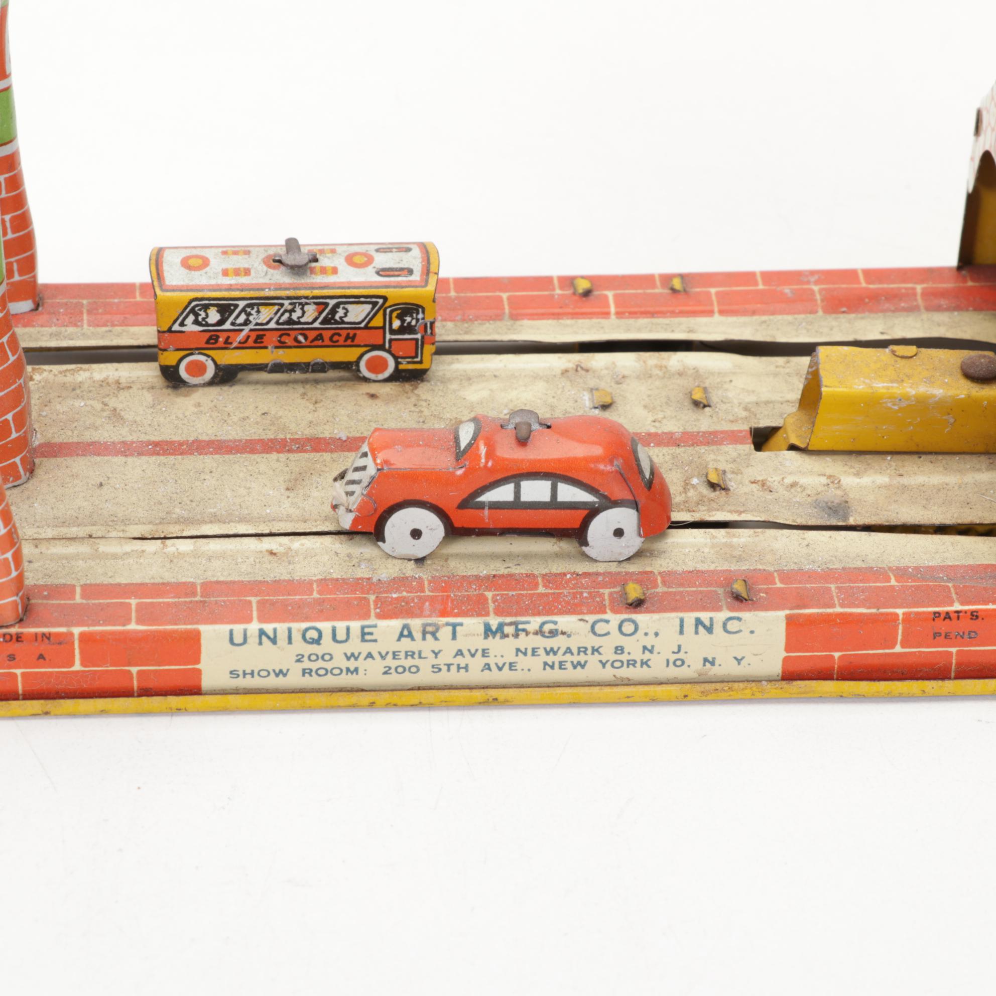 Lincoln Tunnel With Tin Litho Train Track