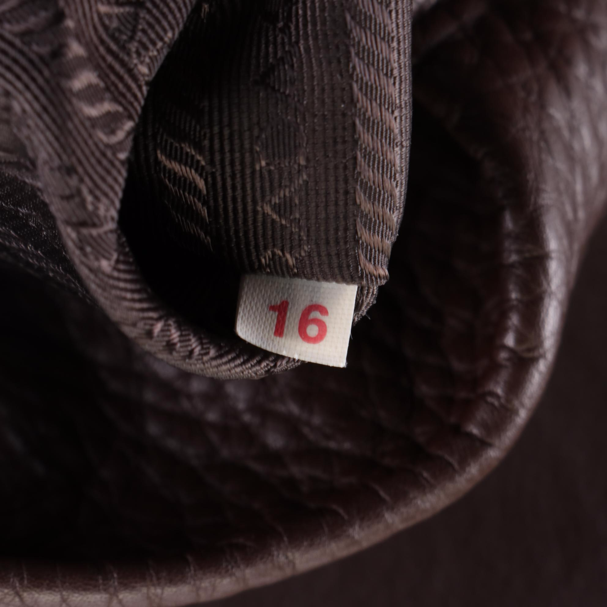 Prada Shoulder Sac Bag in Caffé Vitello Daino Leather with Box