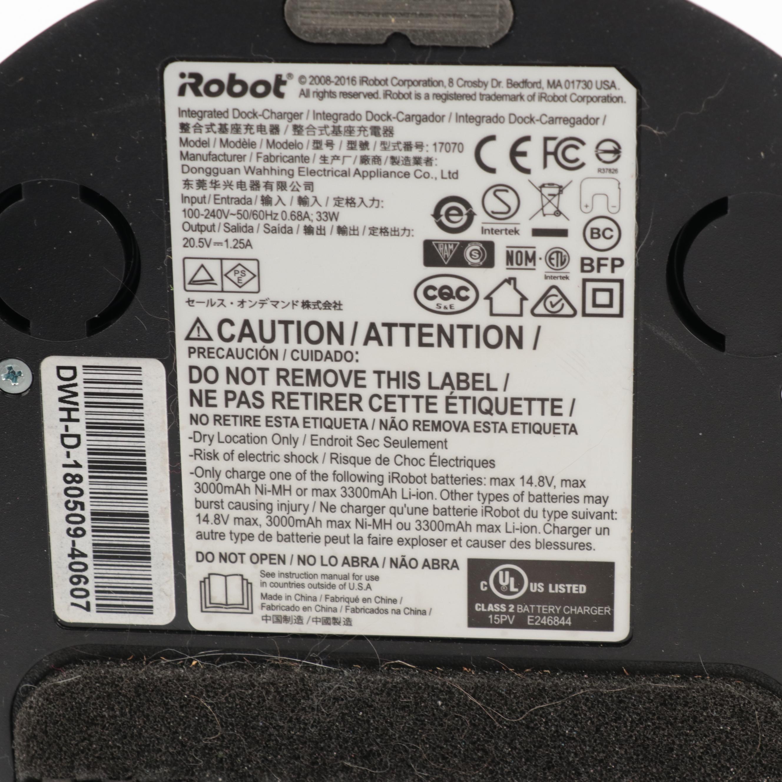 iRobot Roomba 690 With Docking Charge Station and Accessories