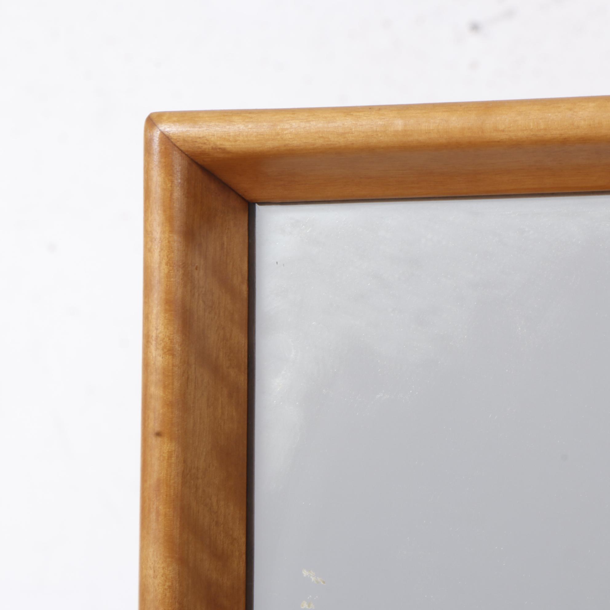 Heywood-Wakefield Mid Century Modern Eight-Drawer Dresser