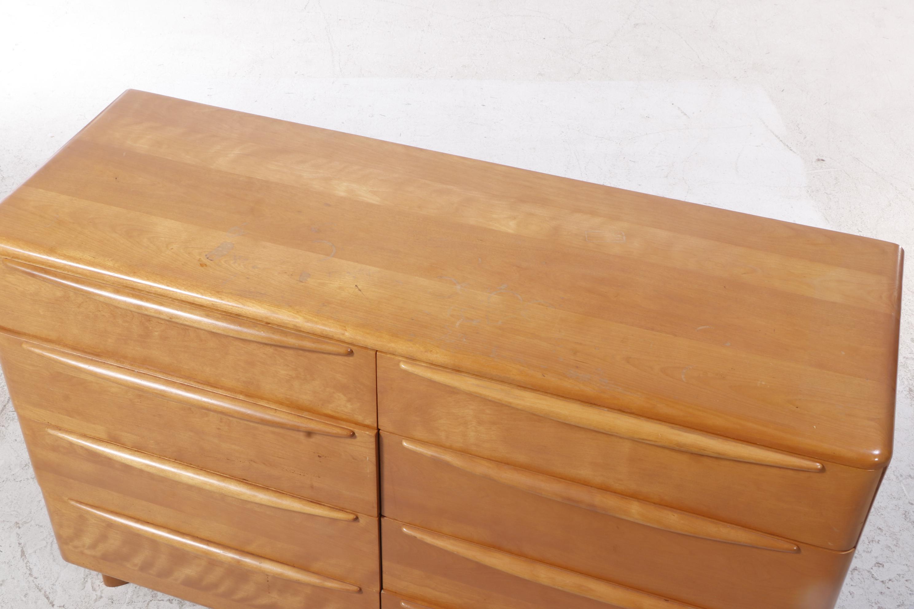 Heywood-Wakefield Mid Century Modern Eight-Drawer Dresser