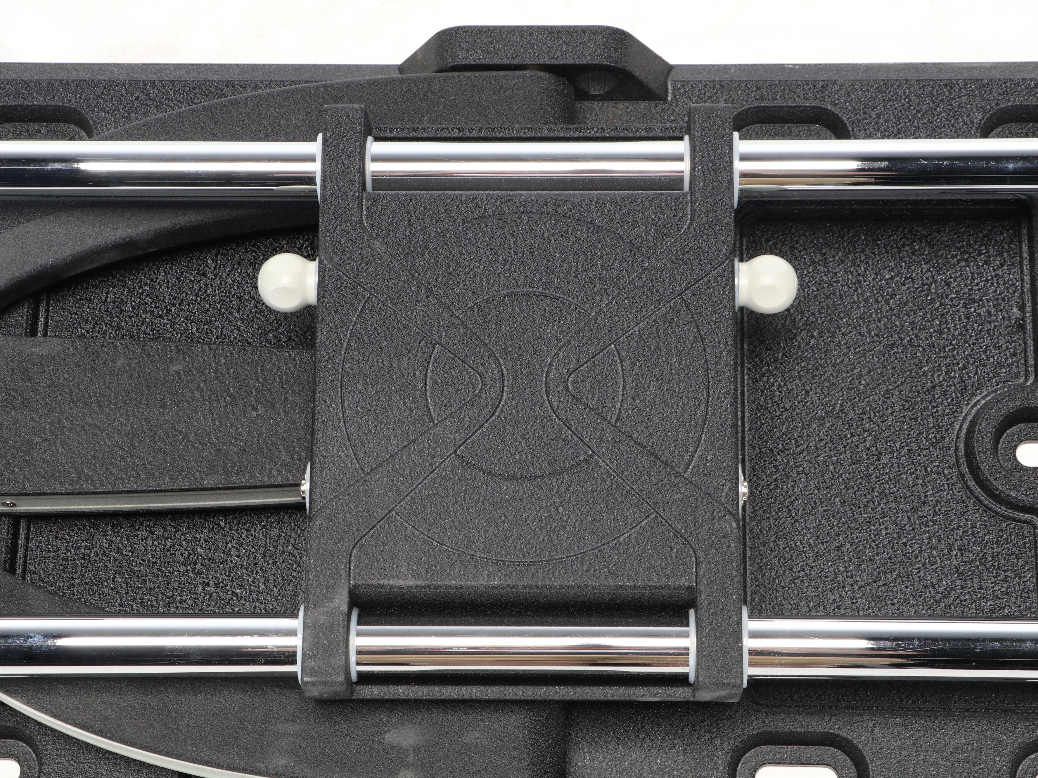 Cotytech Metal Full Swing TV Wall Mount