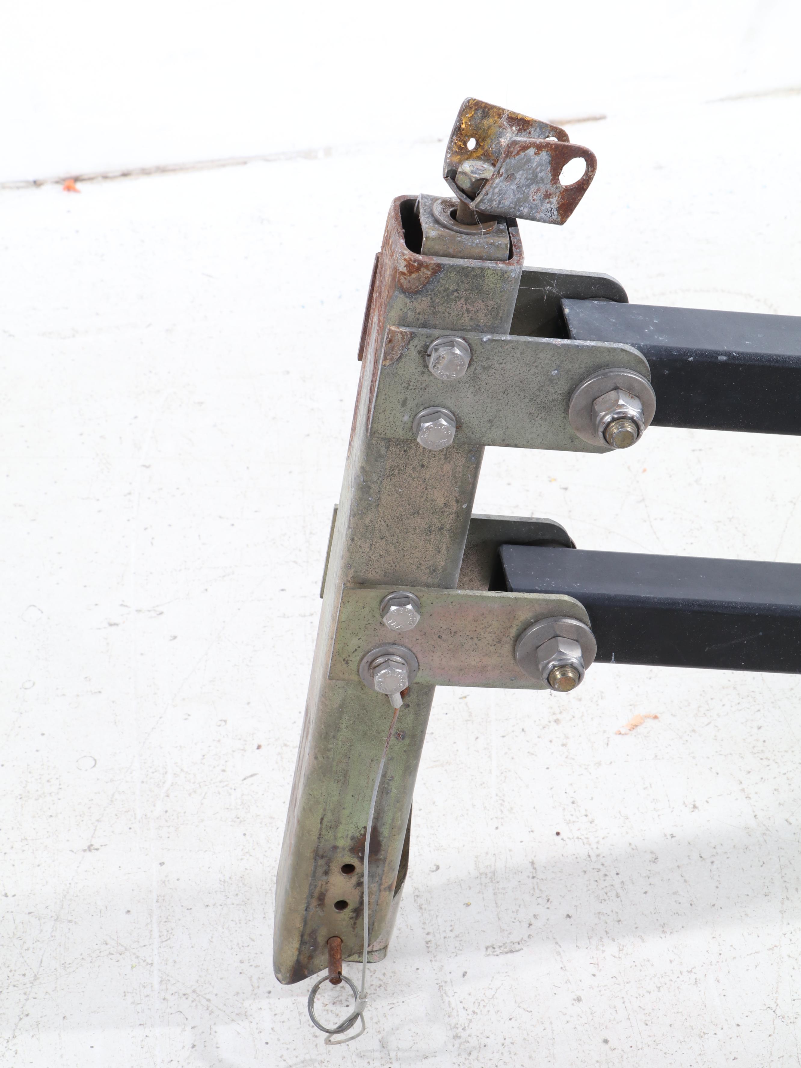 Yakima Dual Bicycle Roof Rack, Tow Hitch and GetAway