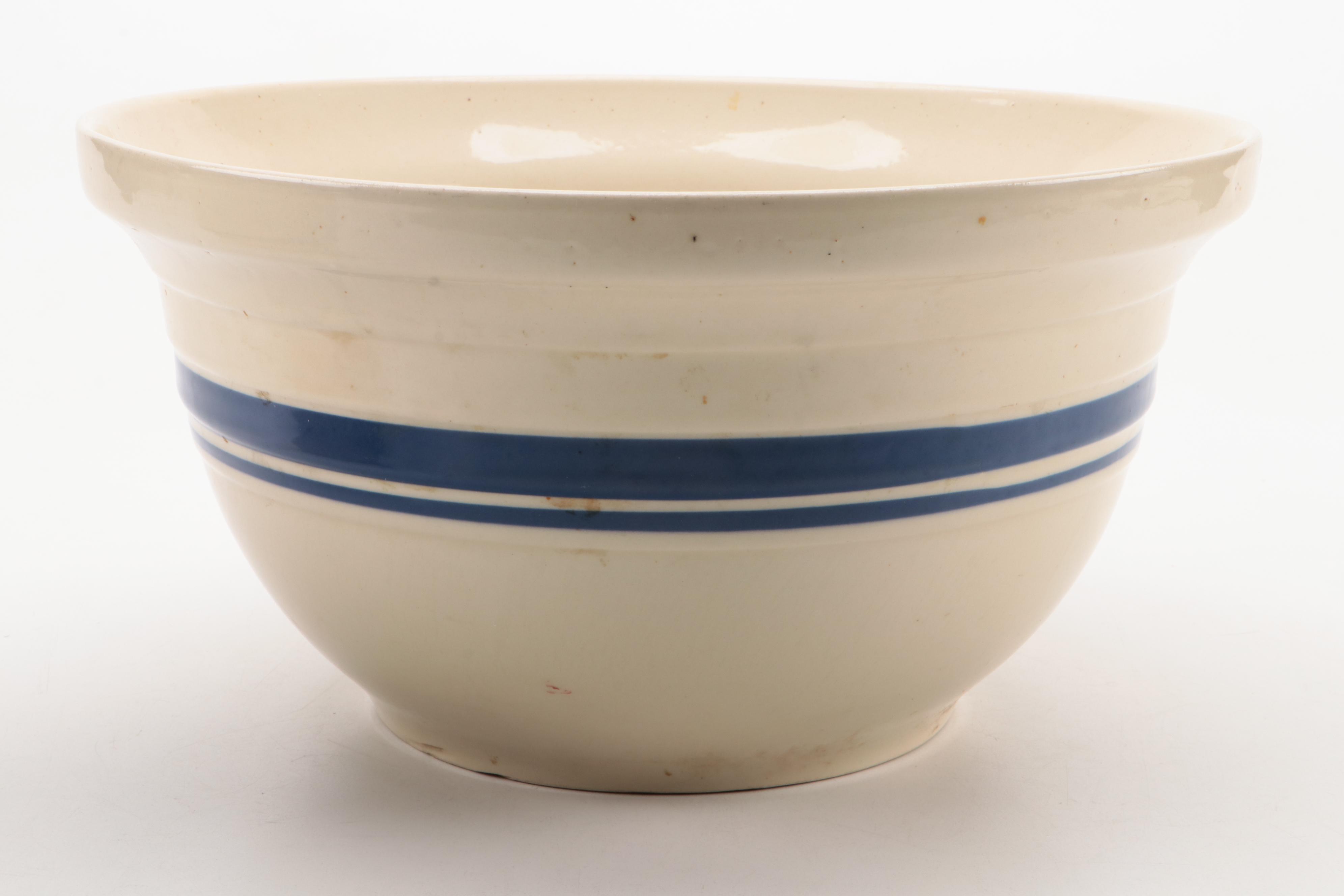 Friendship Pottery Stoneware Mixing Bowls, Late 20th Century