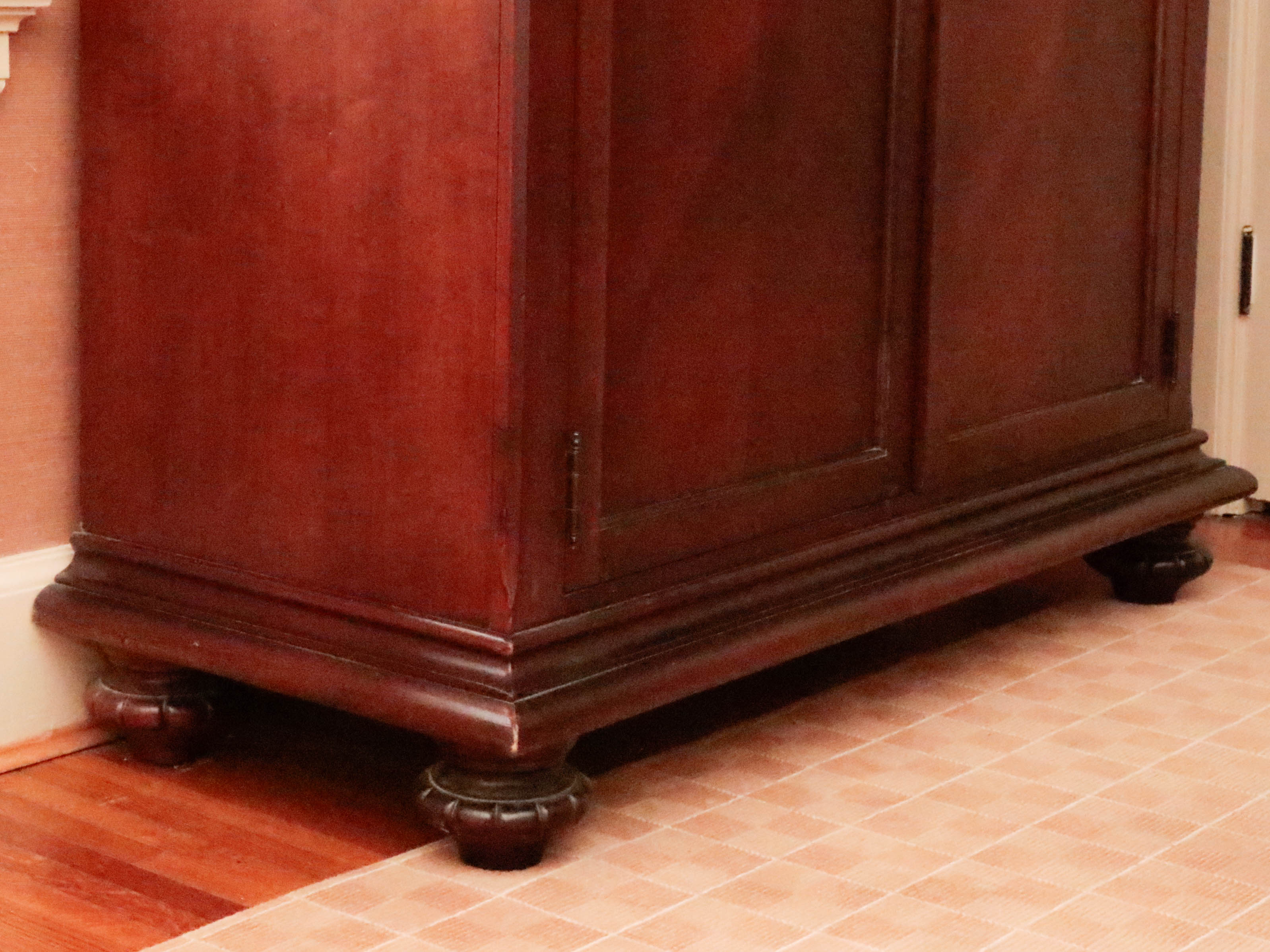 Thomasville Ernest Hemingway Collection "Key West" Cherry Armoire