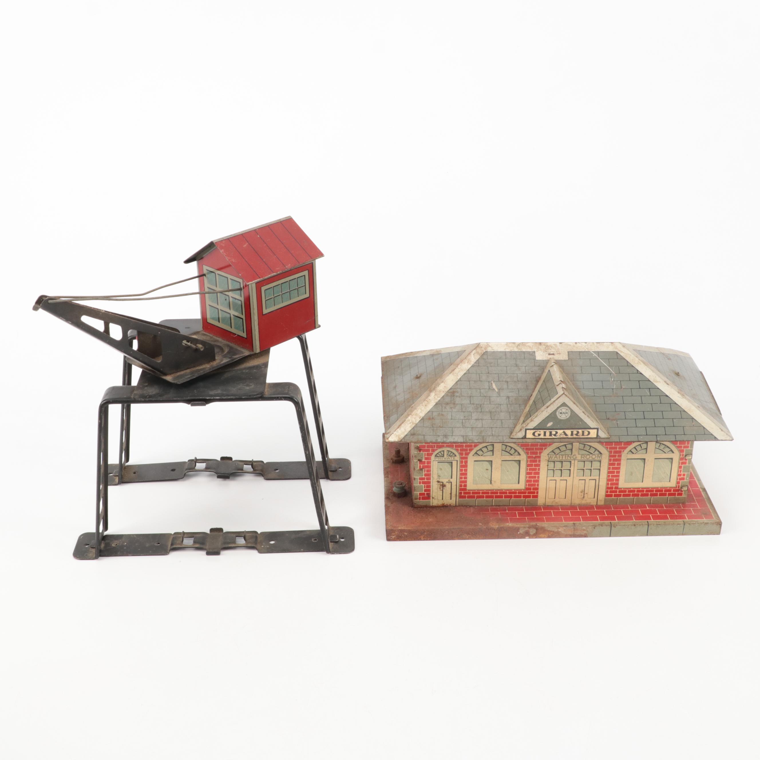 Lionel O Scale Locomotive and Cars with Model Building and Crane