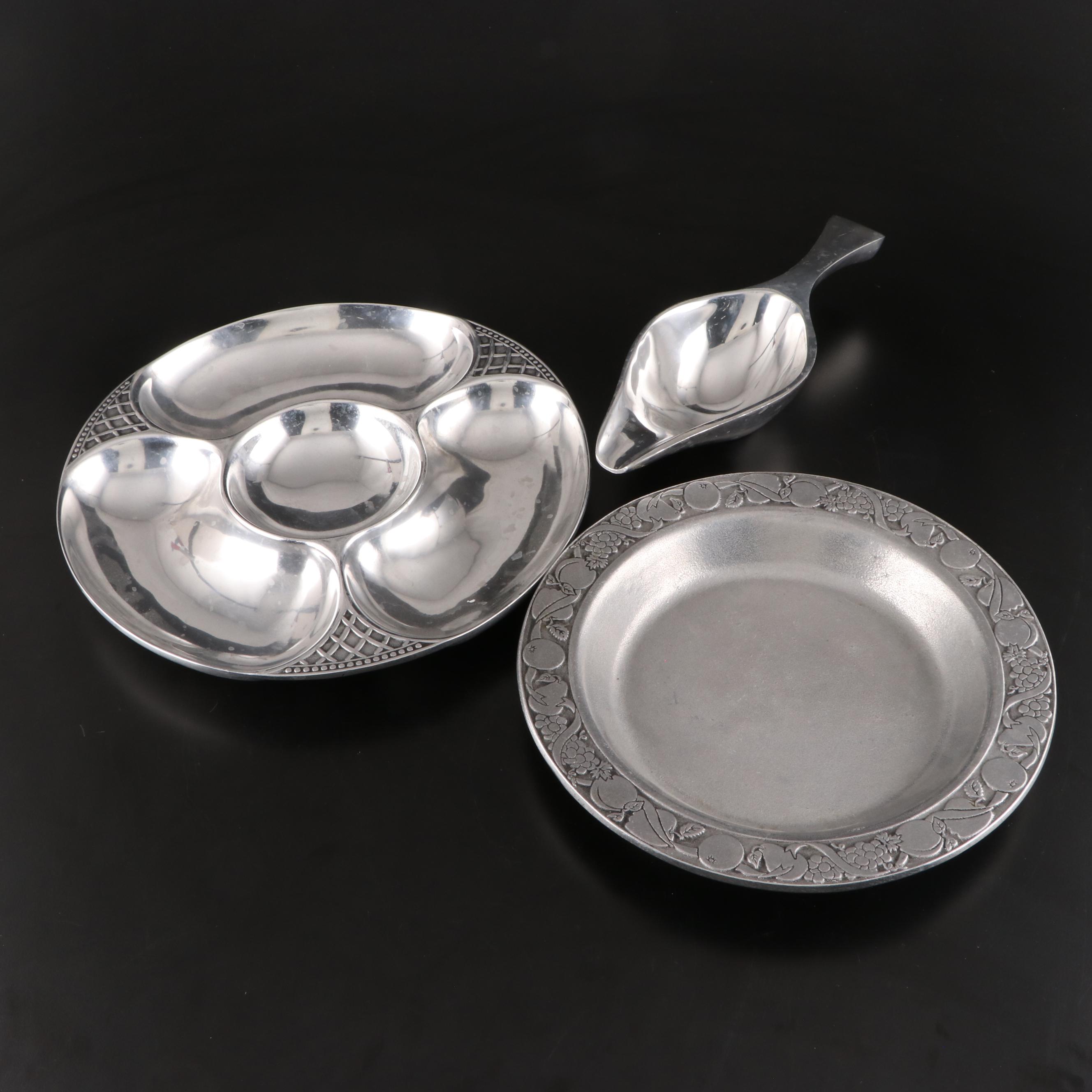 Wilton Armetale Serving Bowls with Nambé Scoop