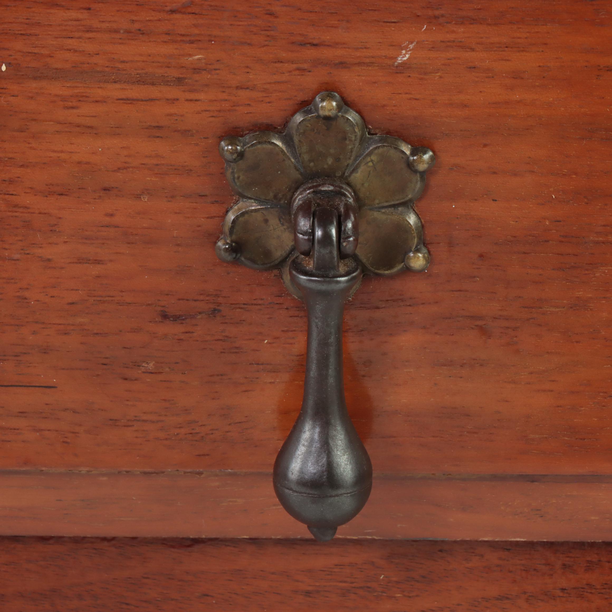Victorian Walnut Chest of Drawers, Late 19th Century