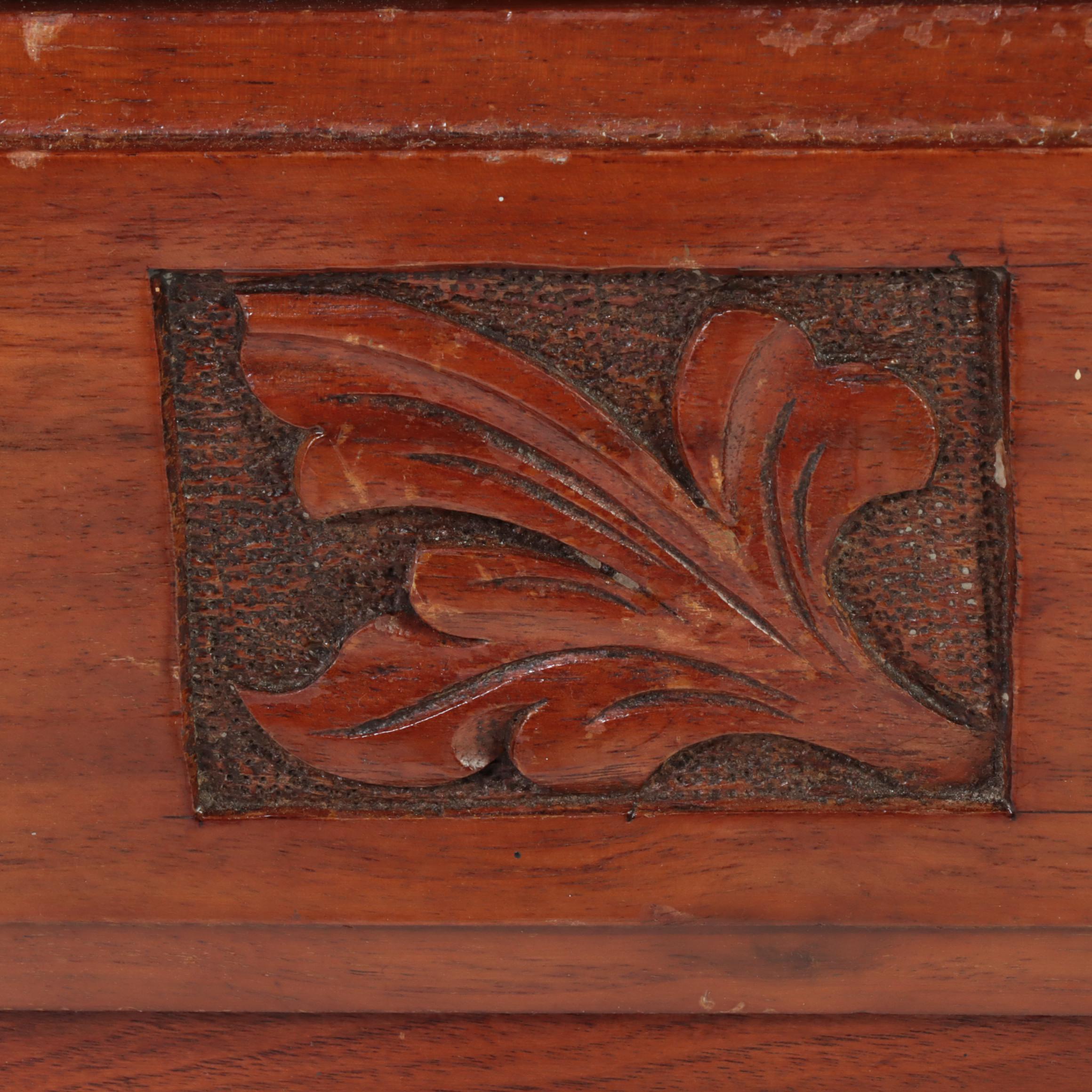 Victorian Walnut Chest of Drawers, Late 19th Century