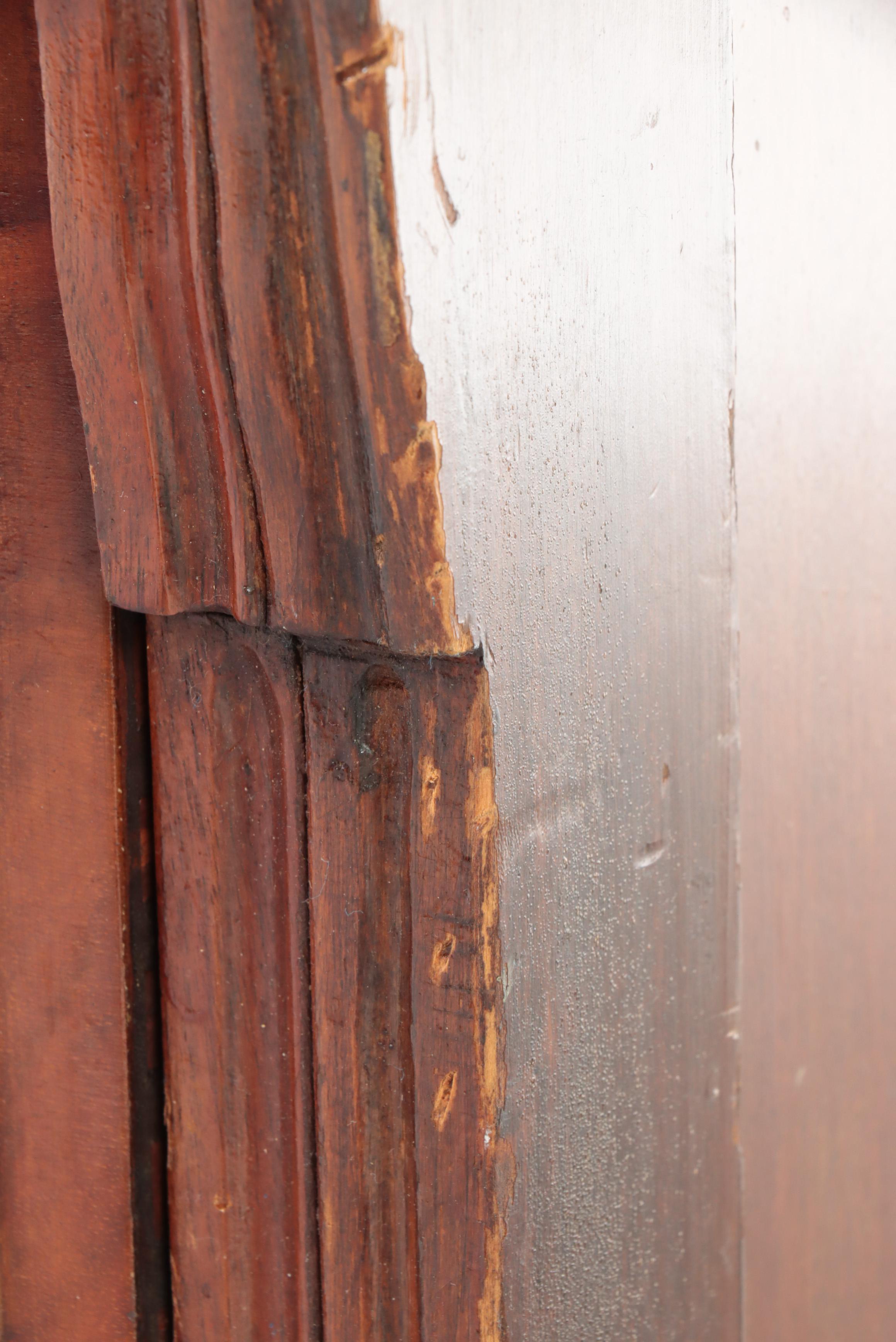 Victorian Walnut Chest of Drawers, Late 19th Century