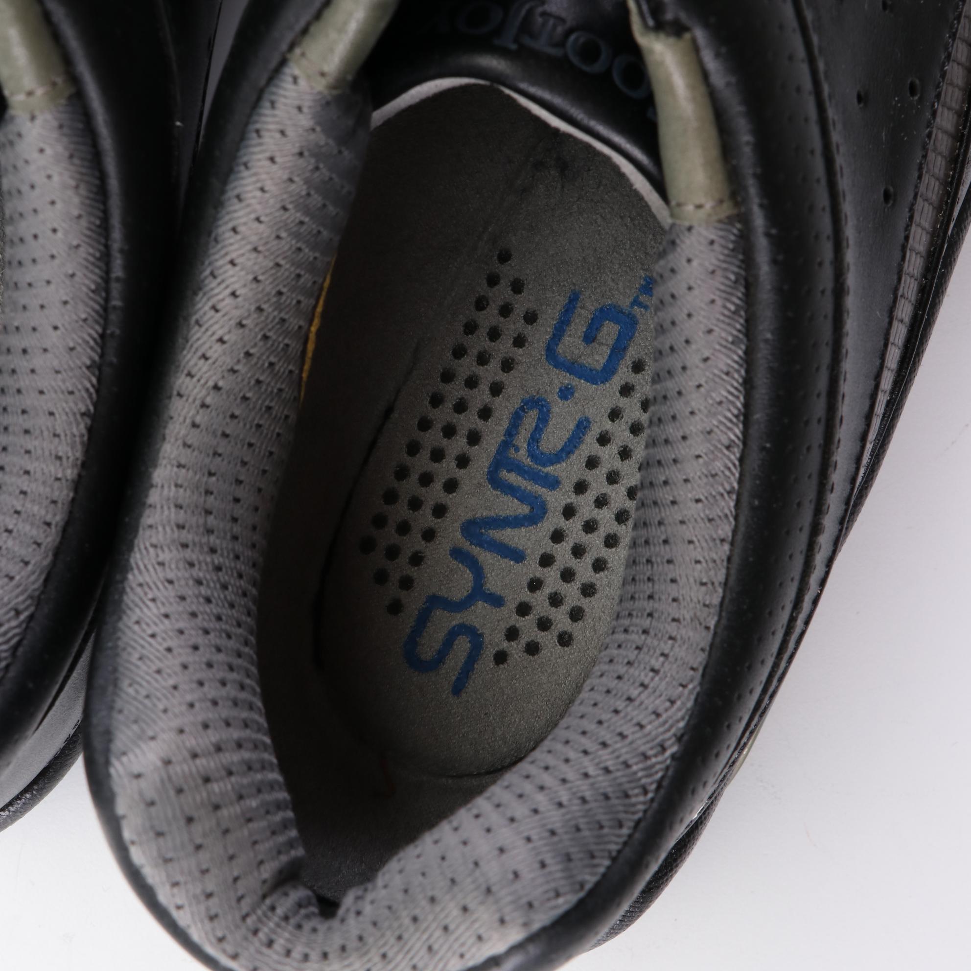 Men's Dryjoys and Footjoy Synr-G Golf Shoes with Callaway Golf Shoe Bag