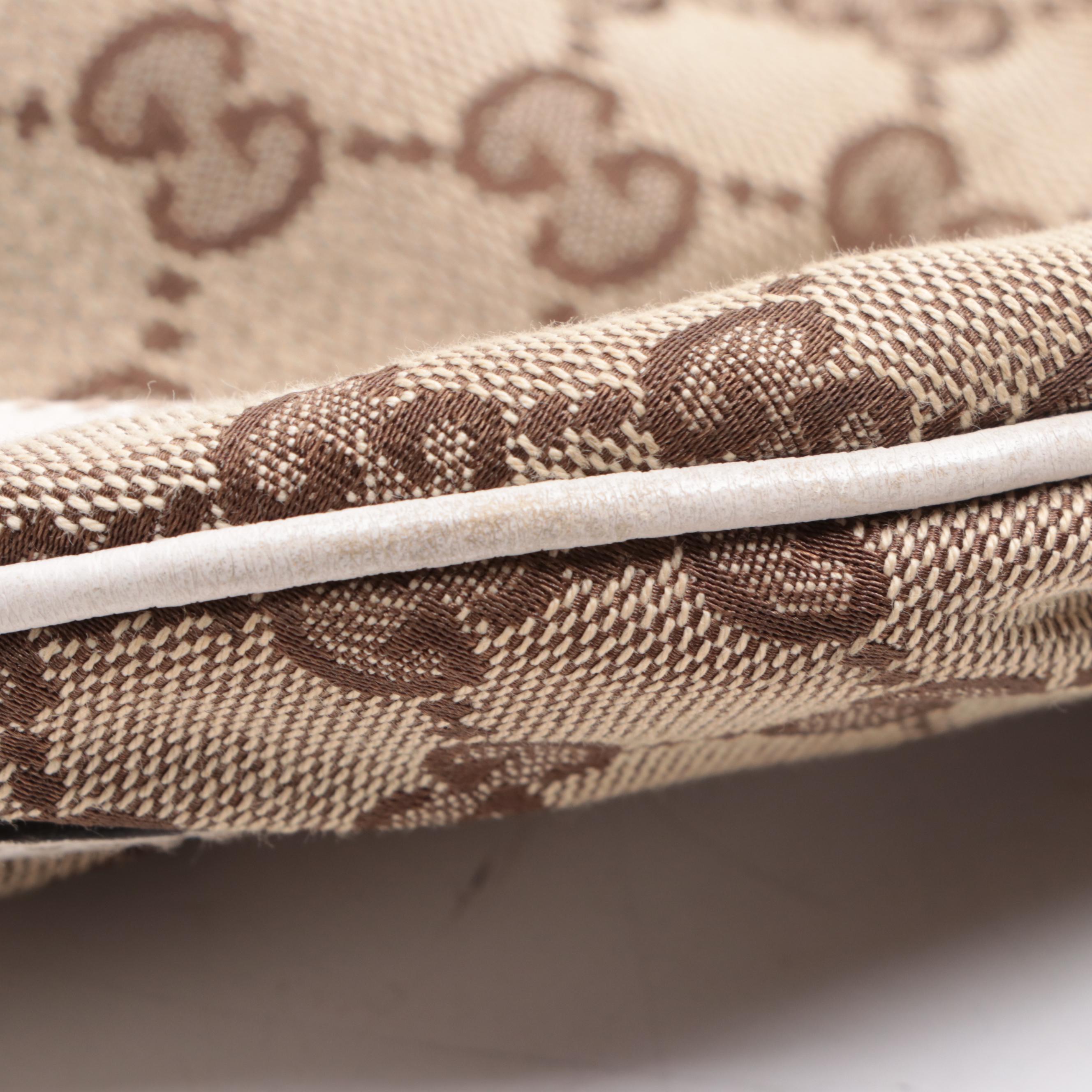 Gucci Abbey Shoulder Bag in GG Canvas with Leather Trim