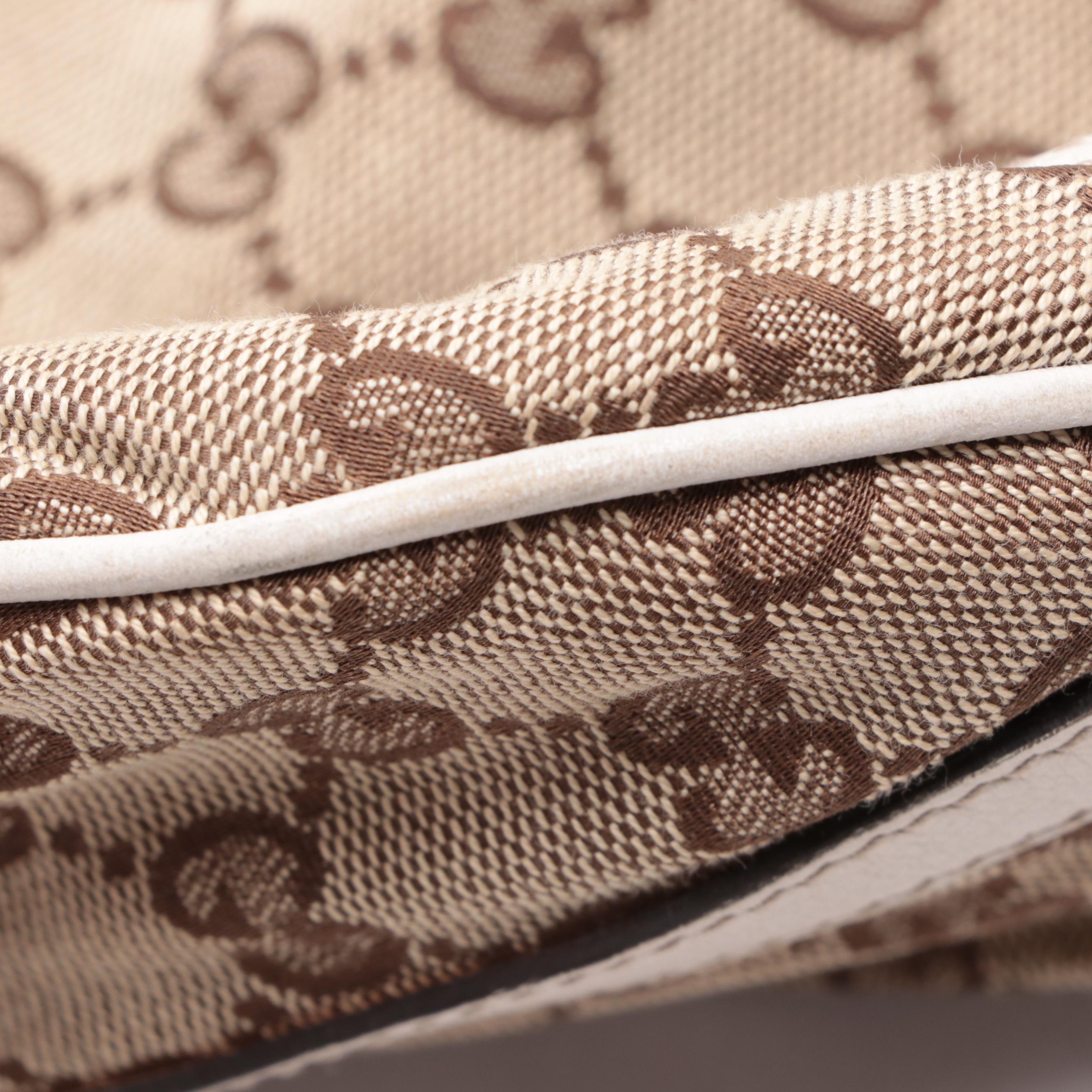 Gucci Abbey Shoulder Bag in GG Canvas with Leather Trim