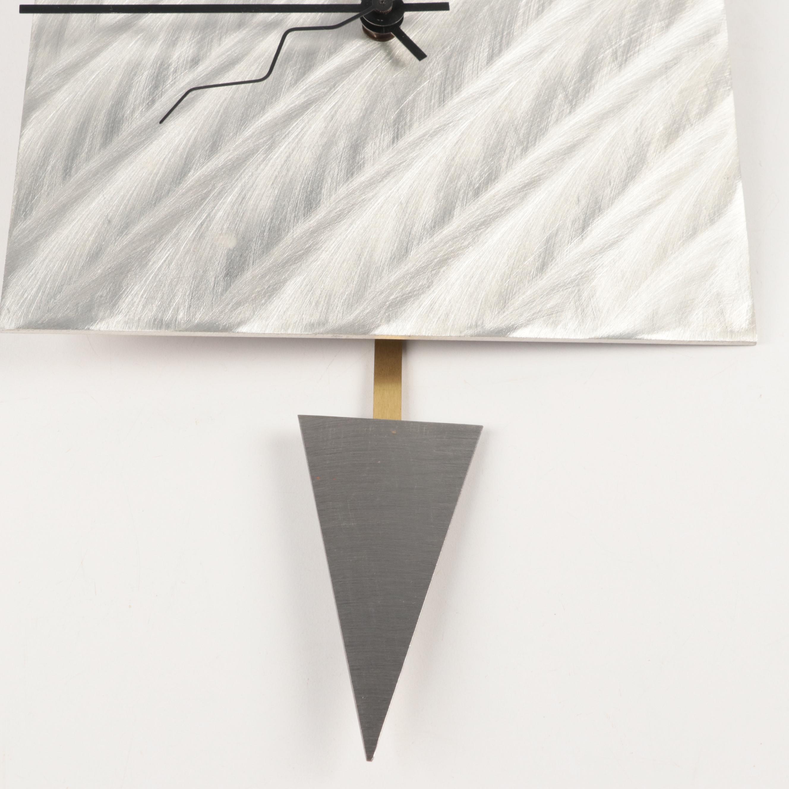 Modern Style Aluminum and Metal Pendulum Wall Clock