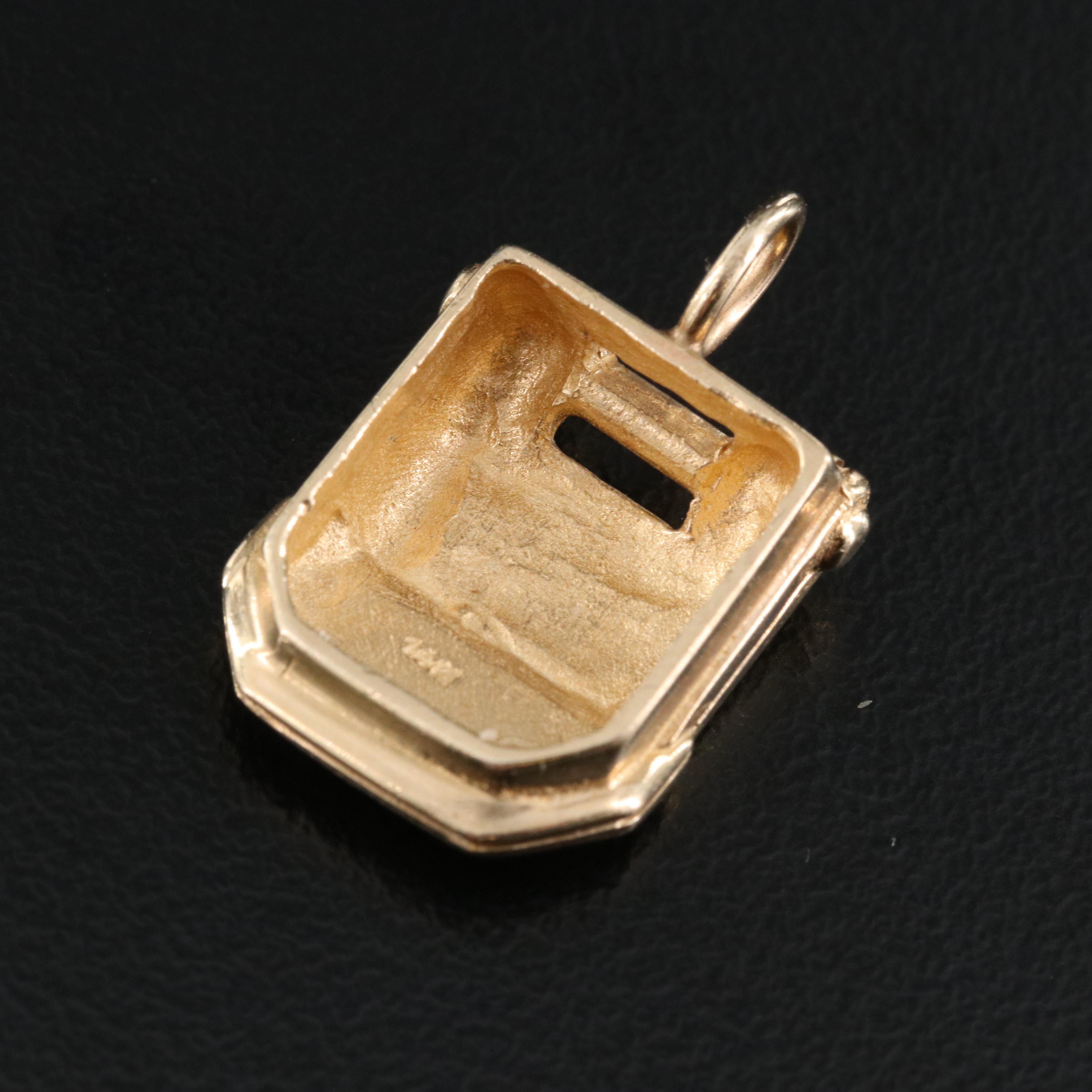 14K Stenograph Pendant