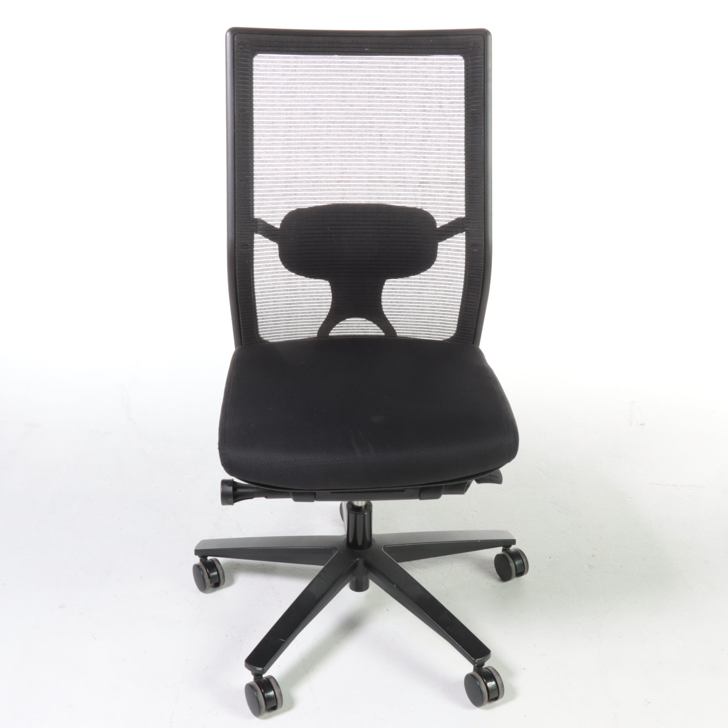 Contemporary Adjustable Swivel-Tilt Desk Chair