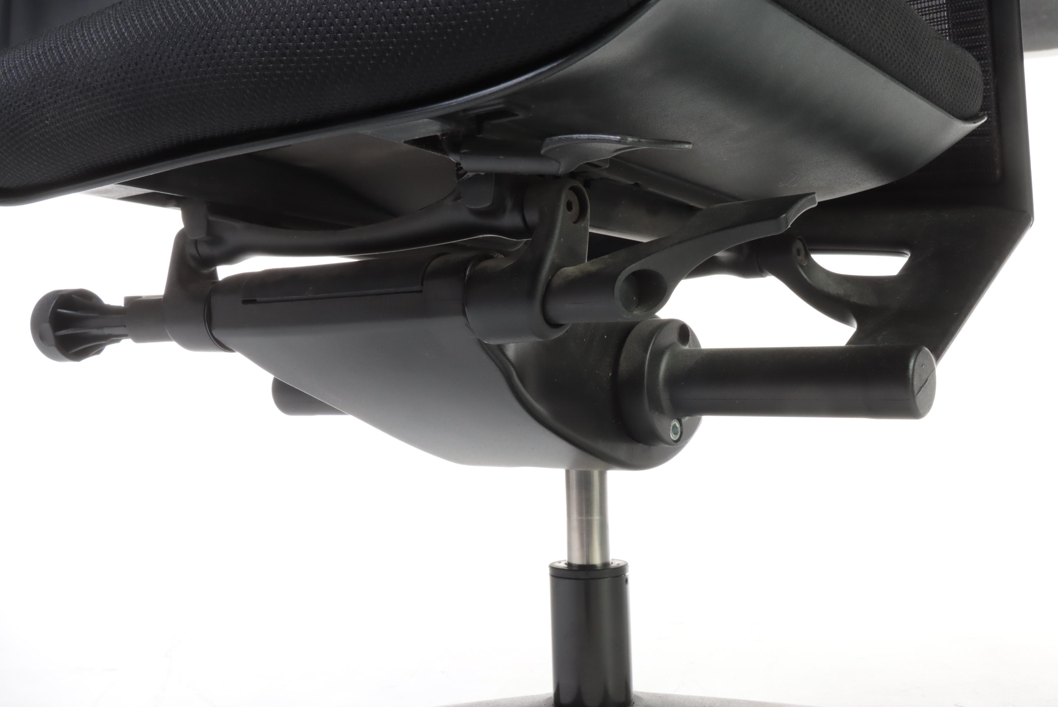 Contemporary Adjustable Swivel-Tilt Desk Chair