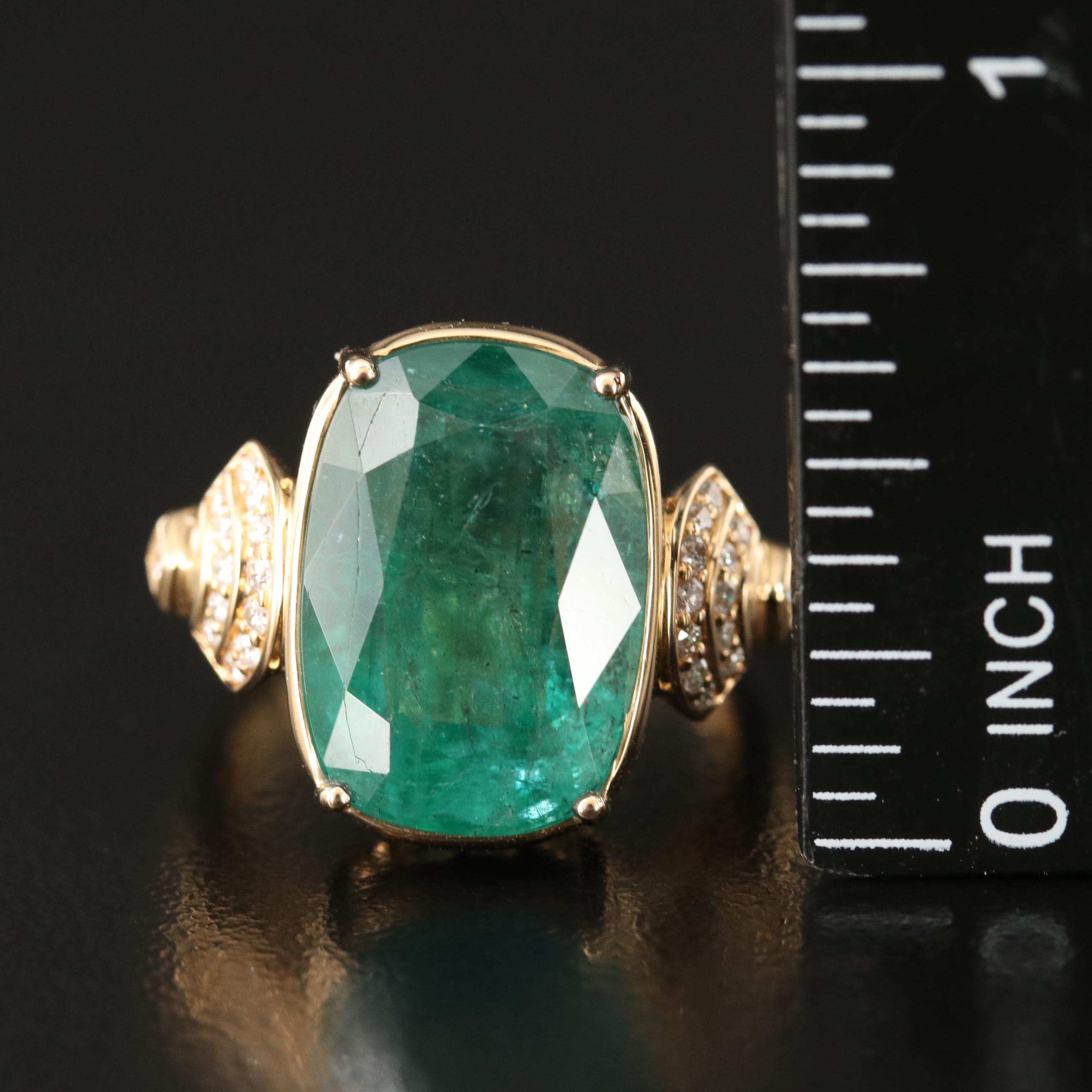 Chromia 18K 9.95 CT Emerald and Diamond Ring