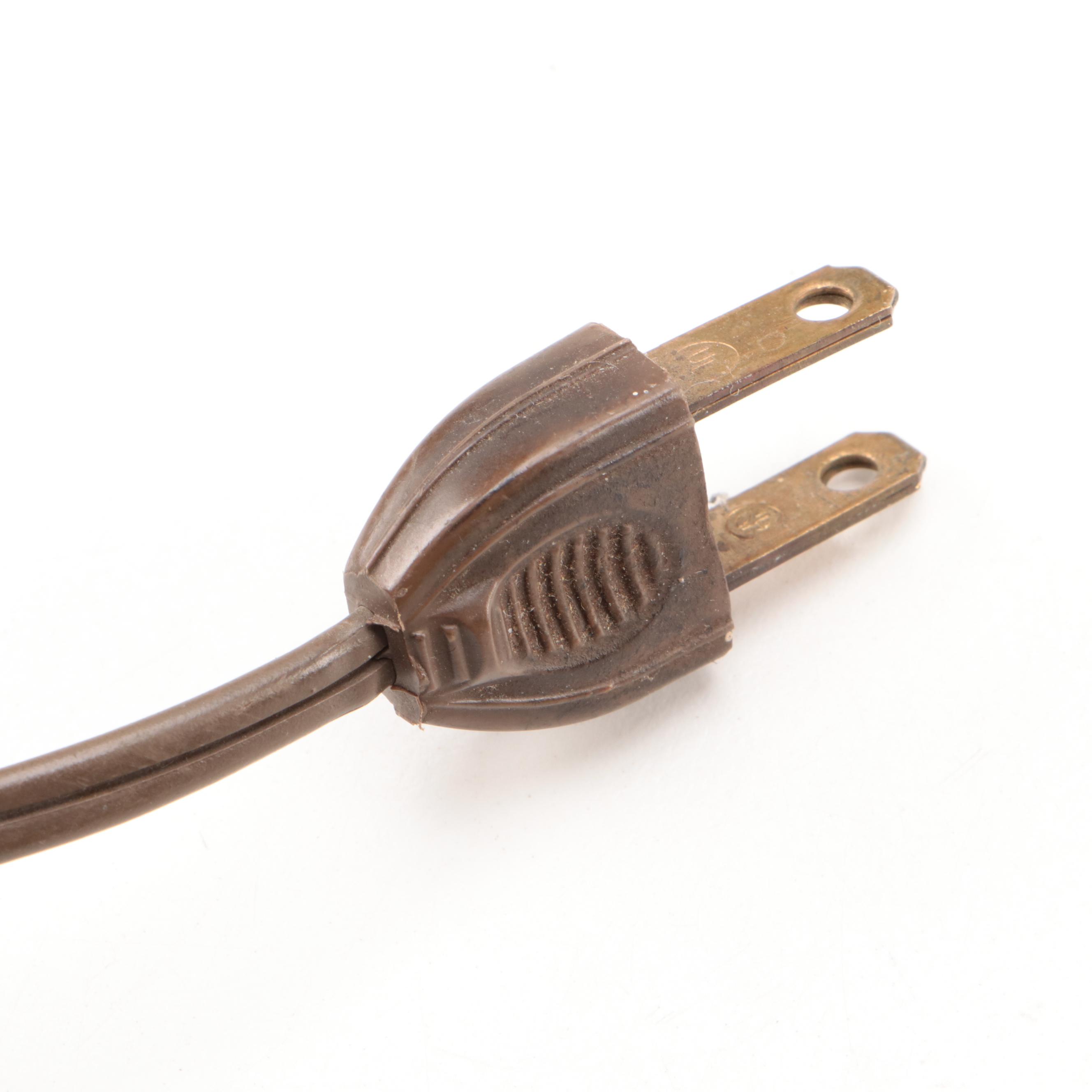 Dazor Mid Century Modern Flying Saucer Table Lamp, 1950s