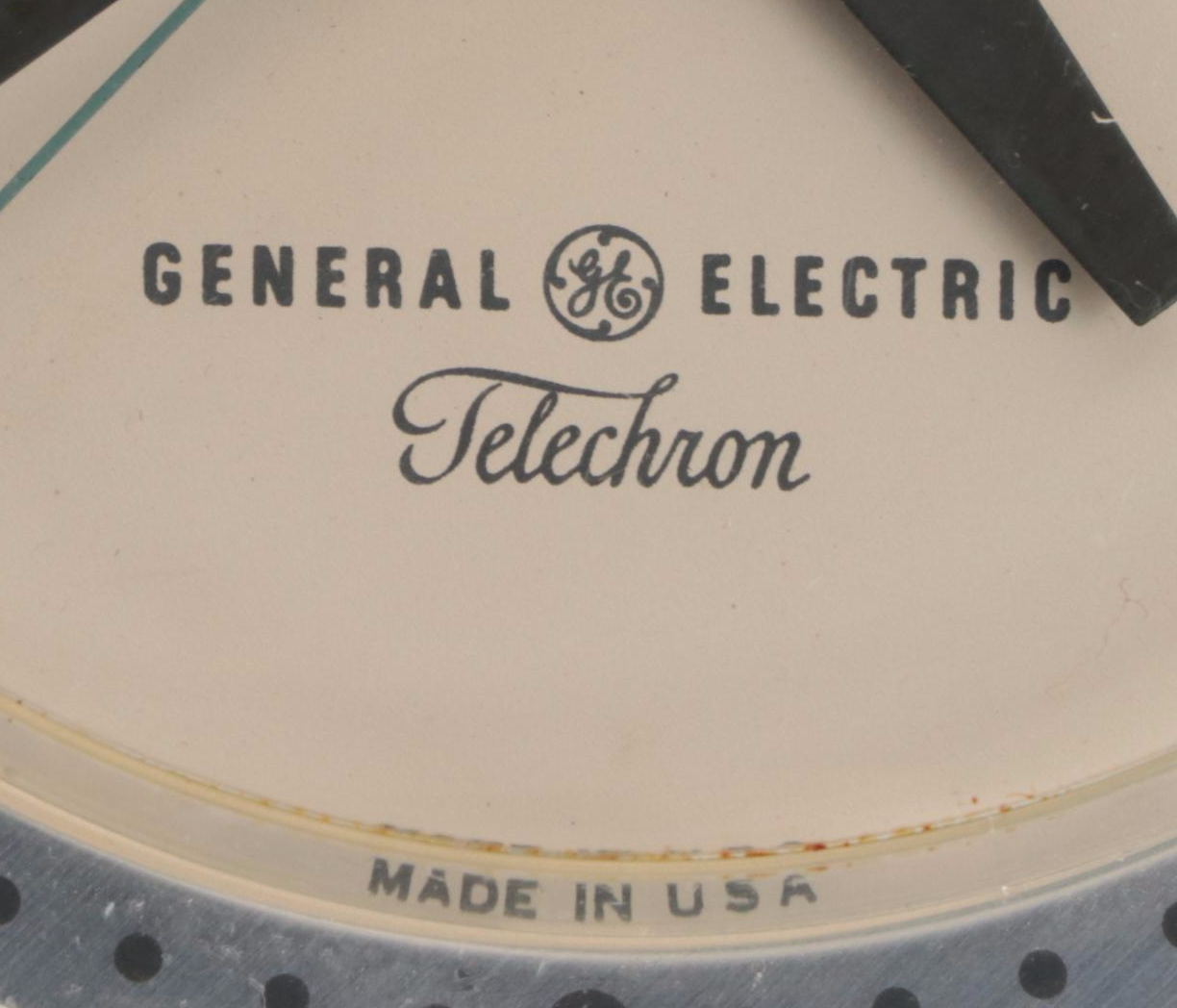 General Electric Telechron Plastic Kitchen Wall Clock, Mid-20th Century