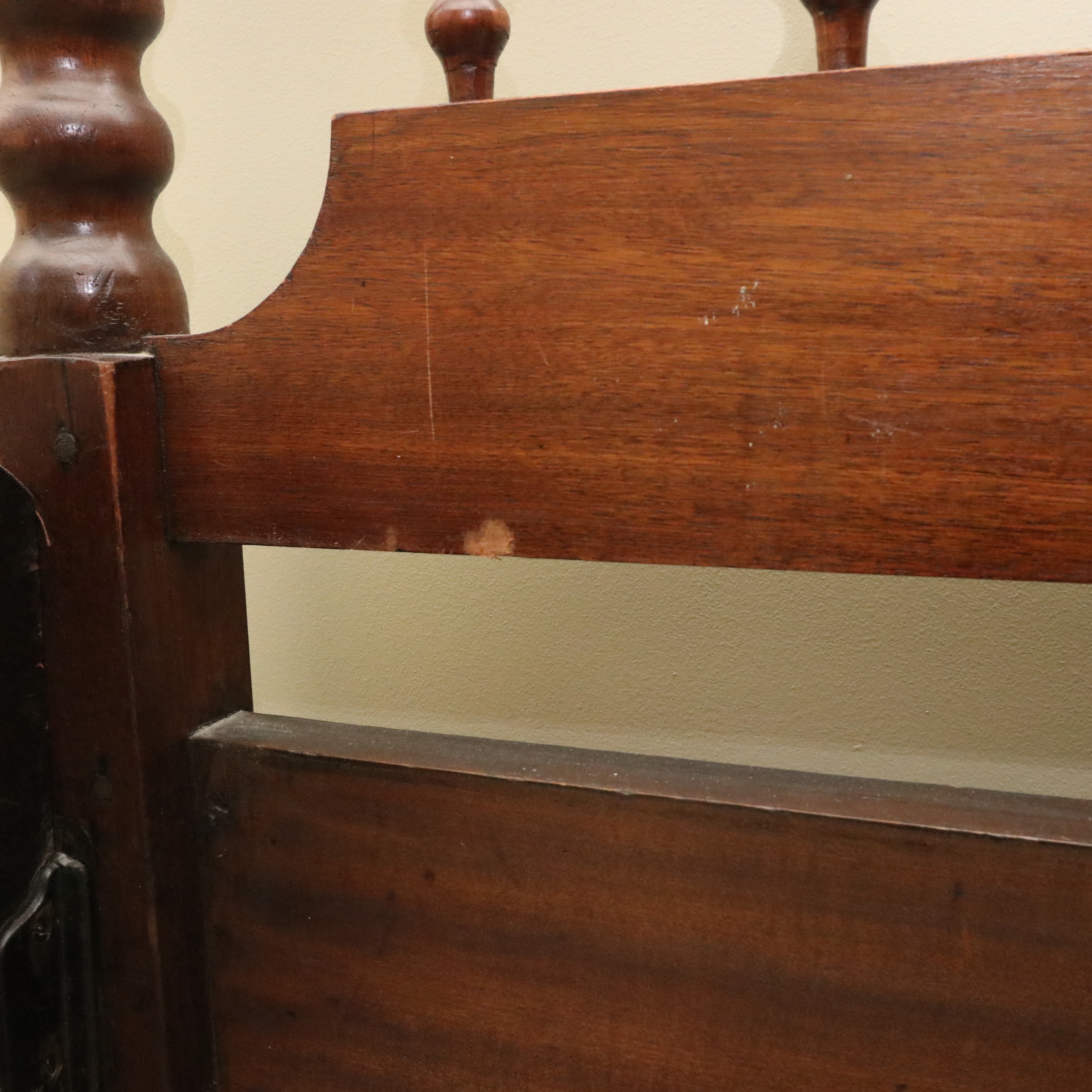 Walnut Four-Poster Spindle Full Bed, Late 19th Century