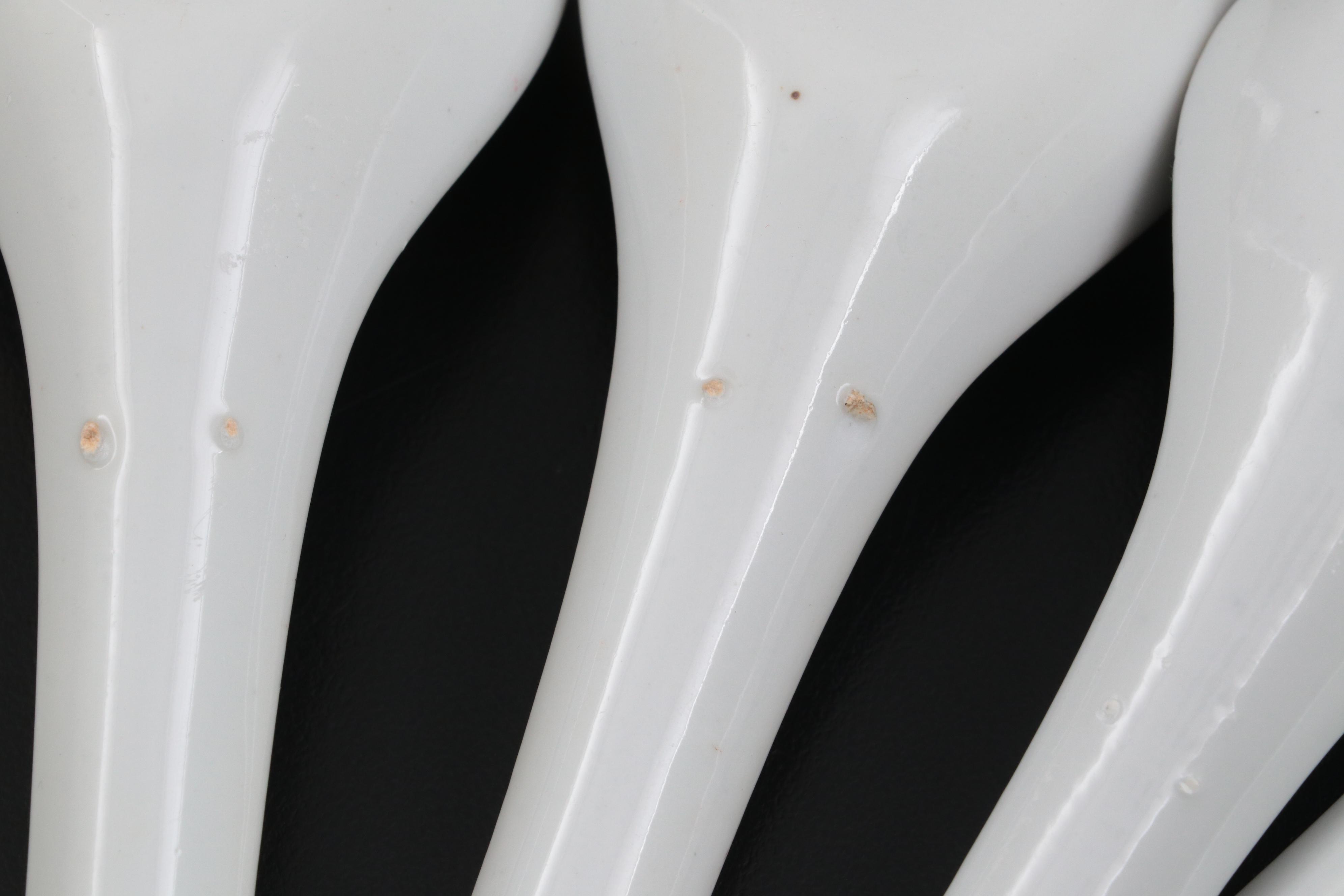 Lingnan Porcelain Rests with Imperia Limoges Porcelain Box