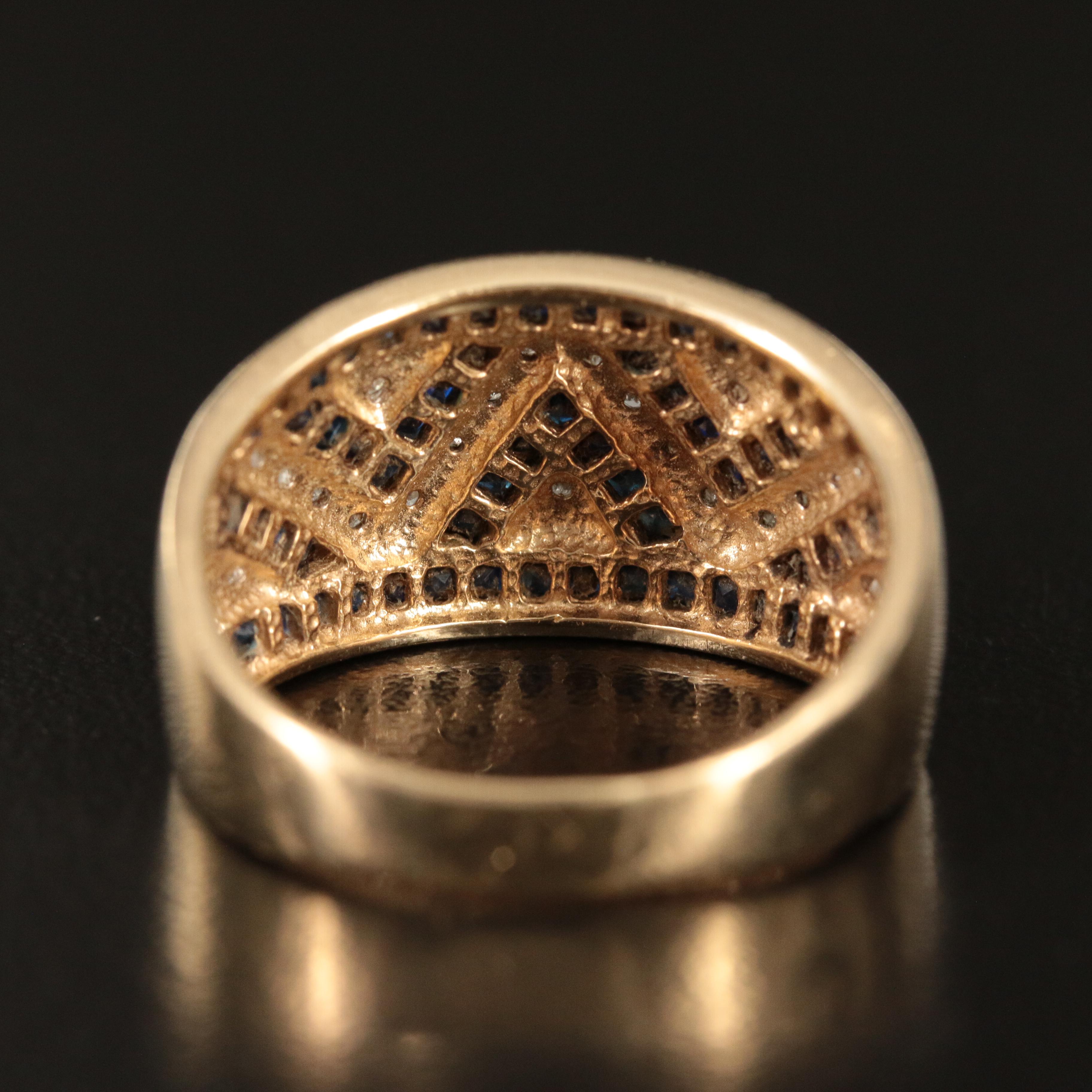 10K Diamond and Sapphire Chevron Patterned Band