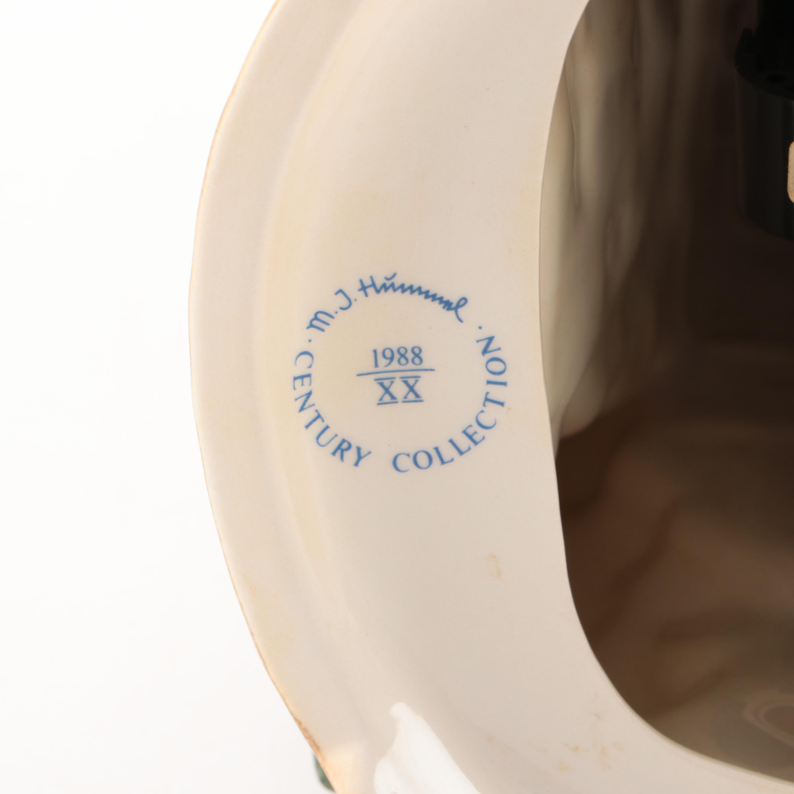 Goebel Century Collection Porcelain "Call to Worship" Hummel Clock