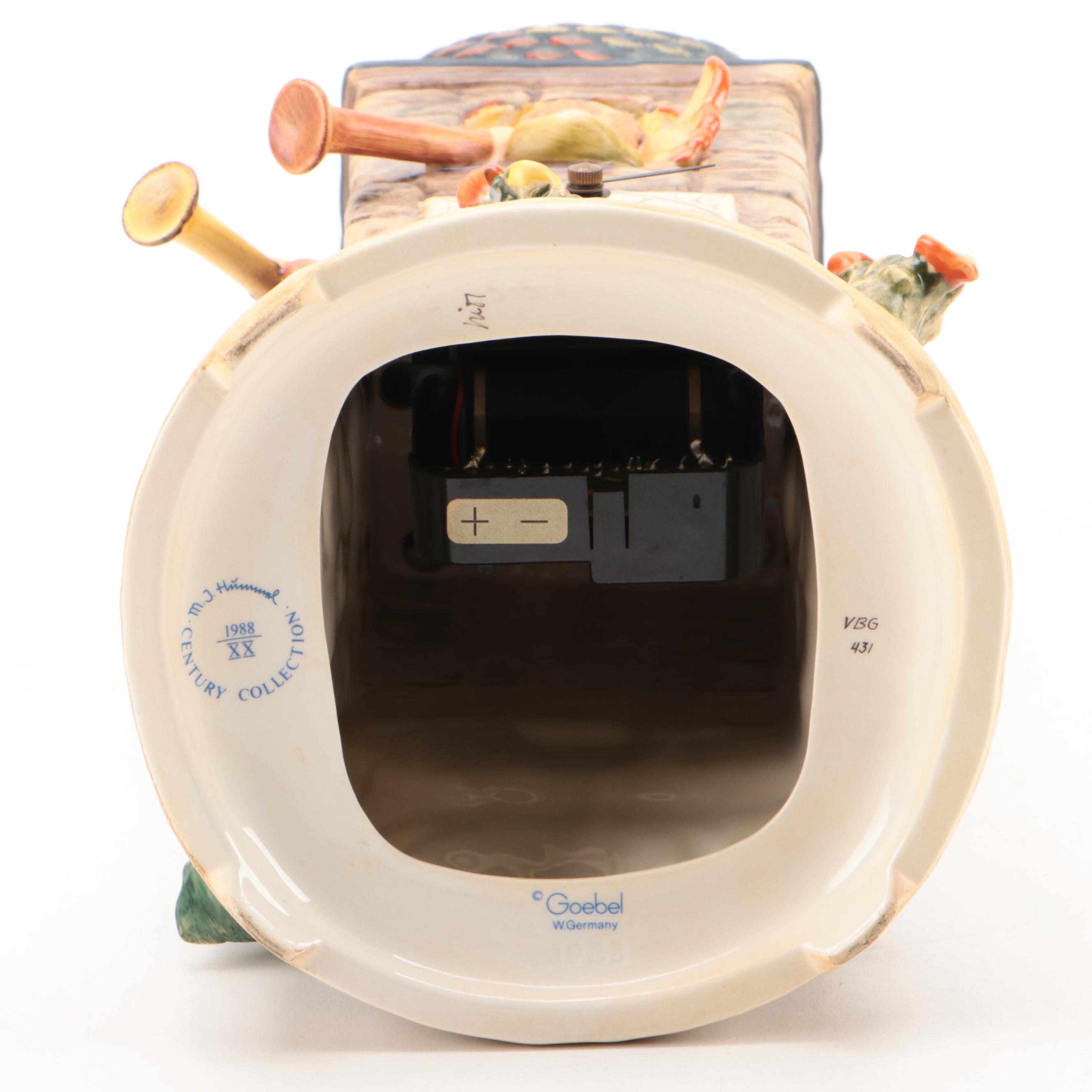 Goebel Century Collection Porcelain "Call to Worship" Hummel Clock