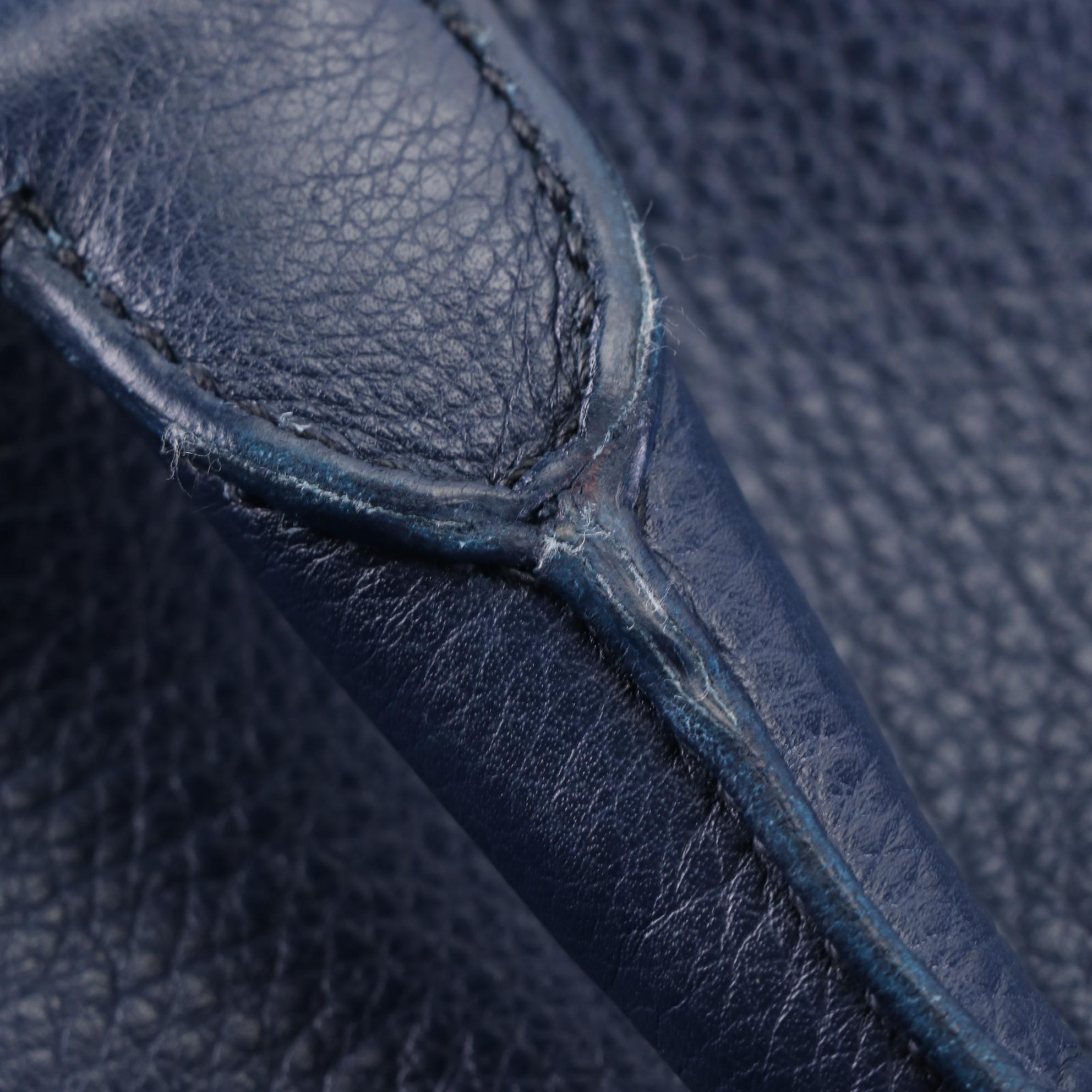 Prada Large Tote Bag in Vitello Daino Leather