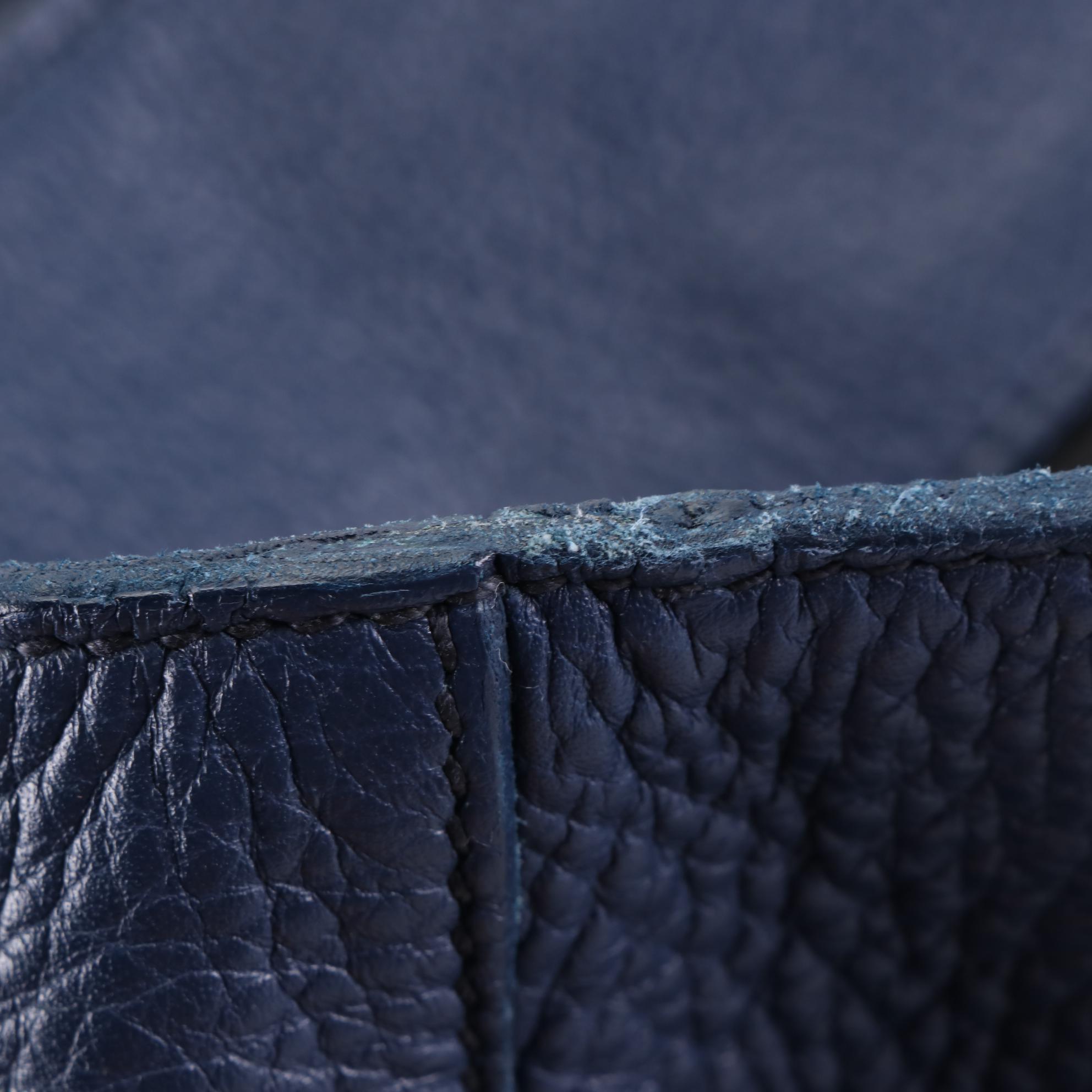 Prada Large Tote Bag in Vitello Daino Leather