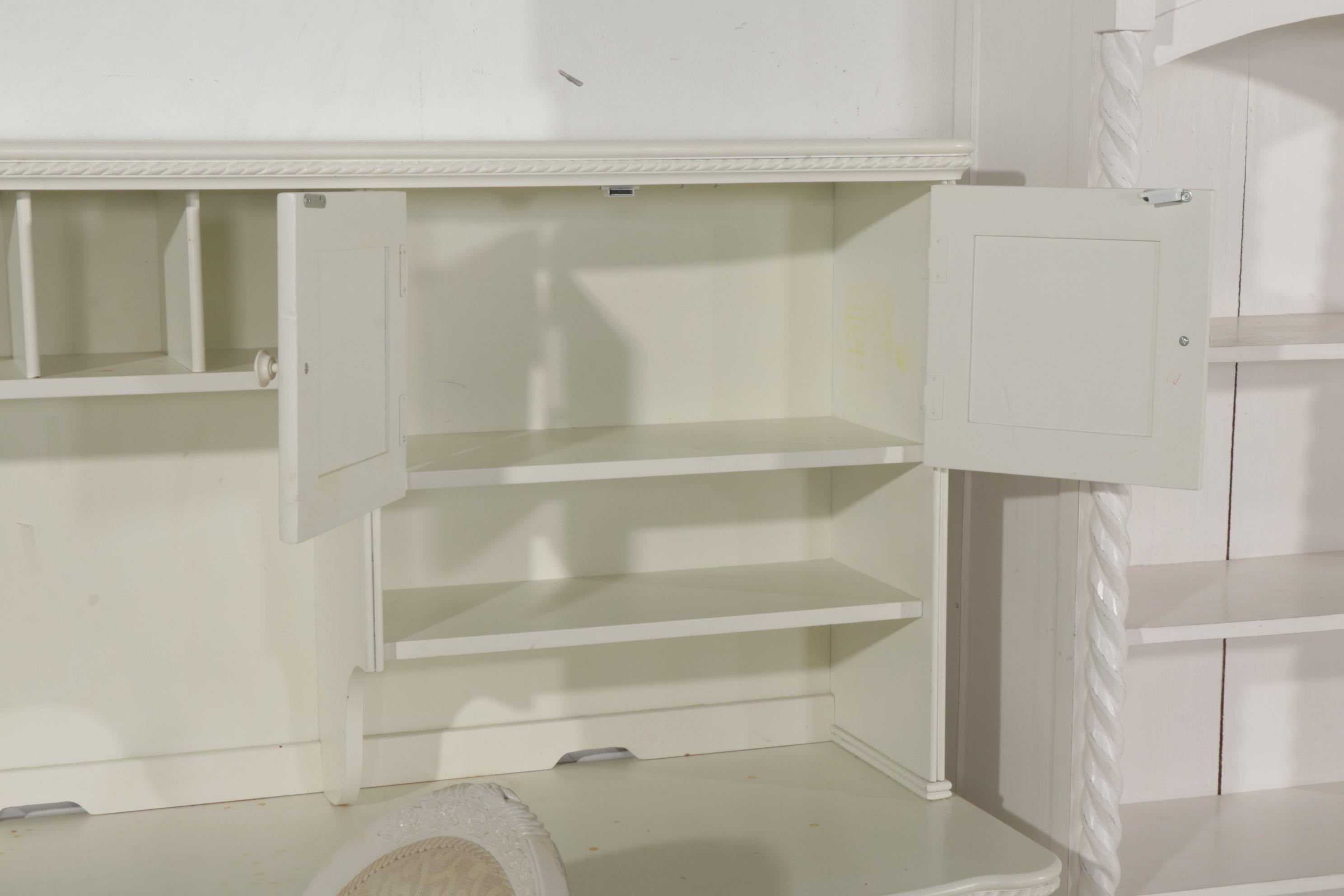 American Signature White-Painted Wooden Bedroom Suite