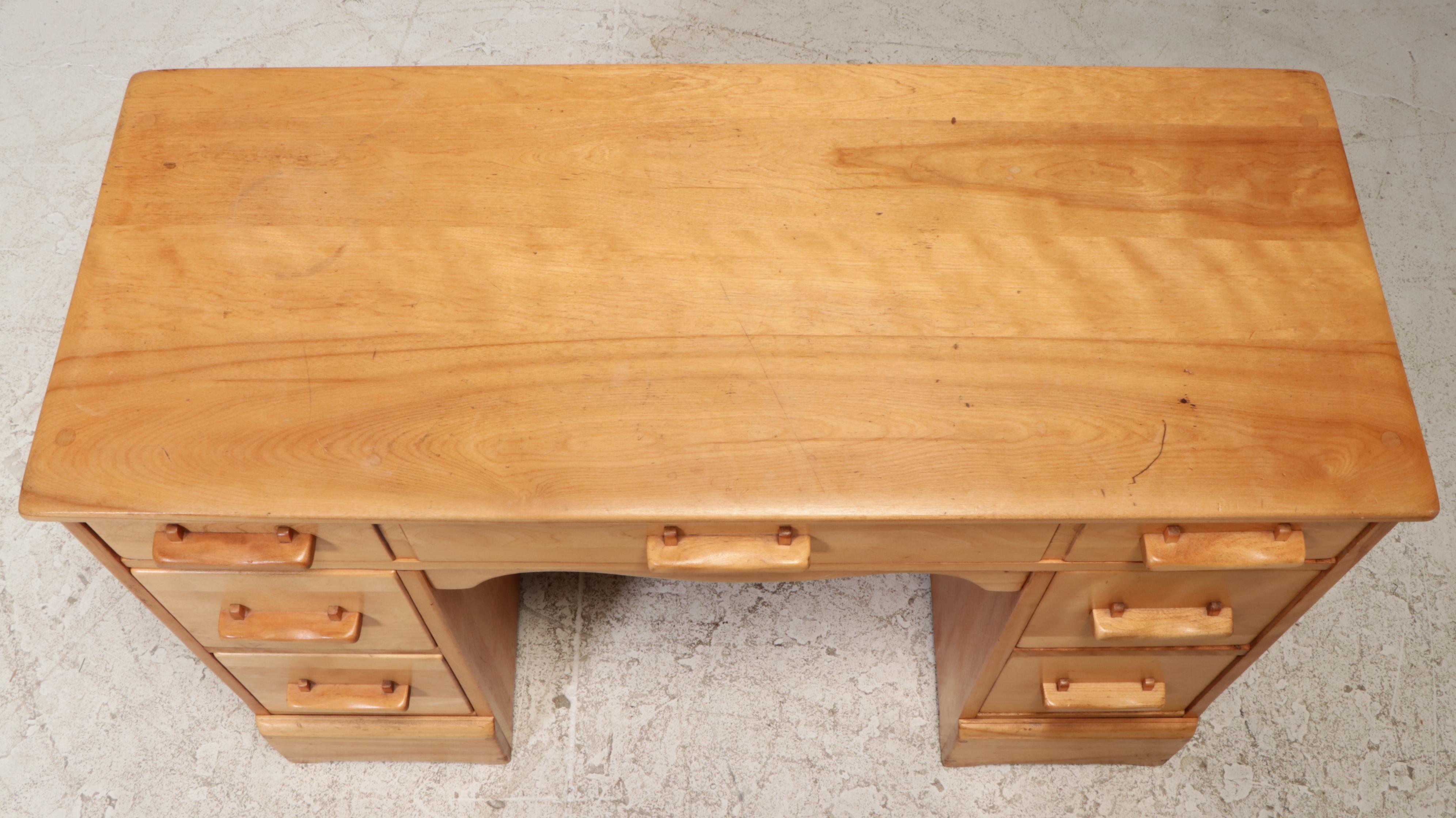 Cushman Colonial Creation Maple Double Pedestal Desk