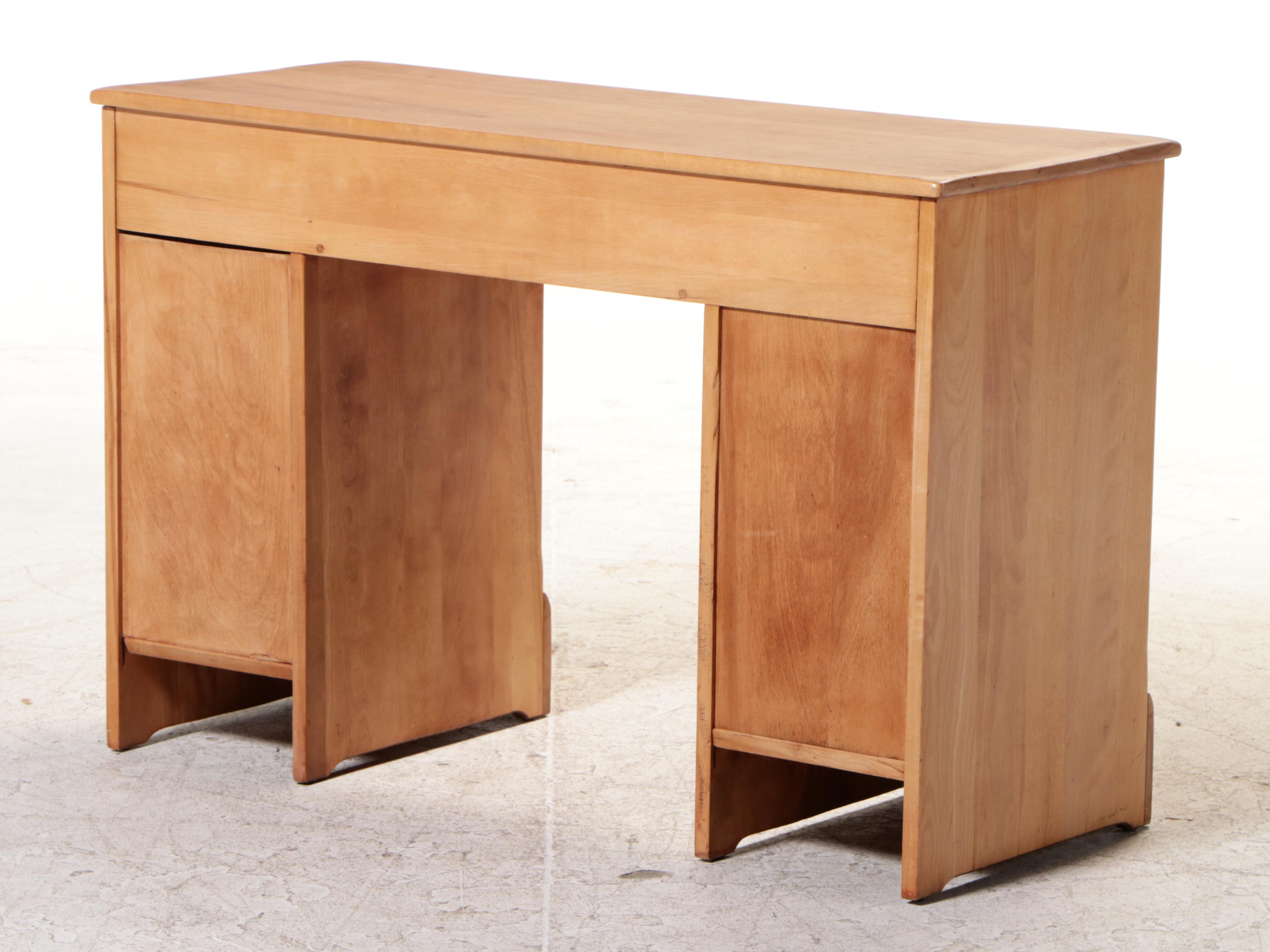 Cushman Colonial Creation Maple Double Pedestal Desk