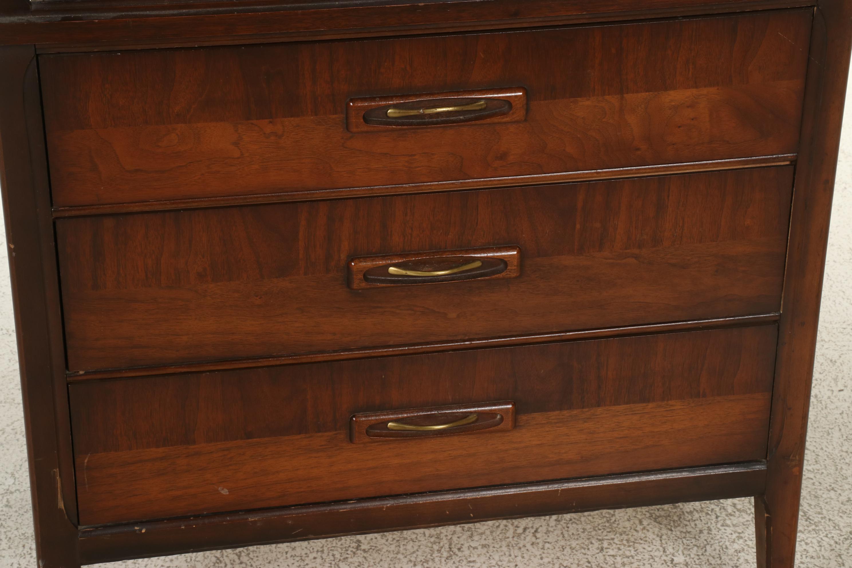 Mid Century Modern Style Walnut Finish Chest of Drawers