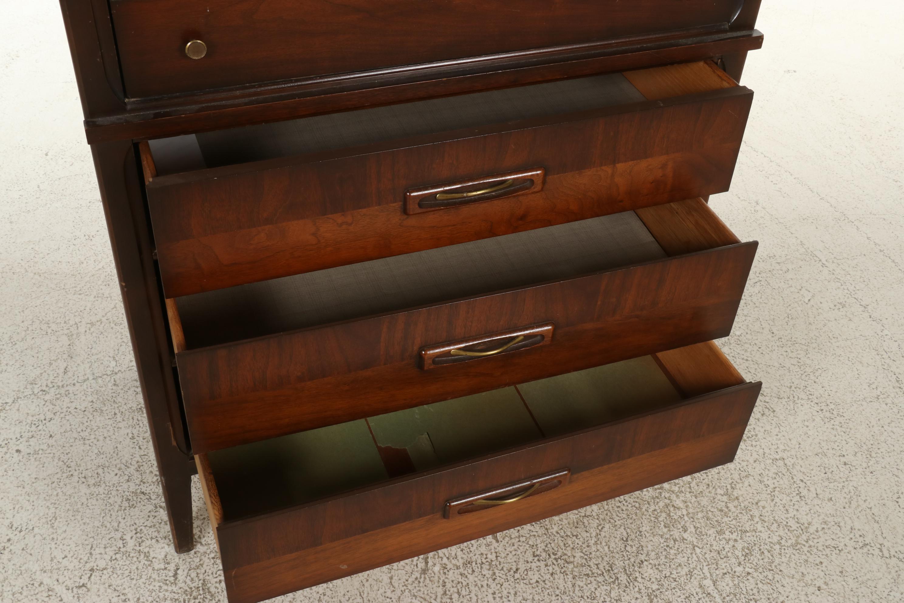 Mid Century Modern Style Walnut Finish Chest of Drawers