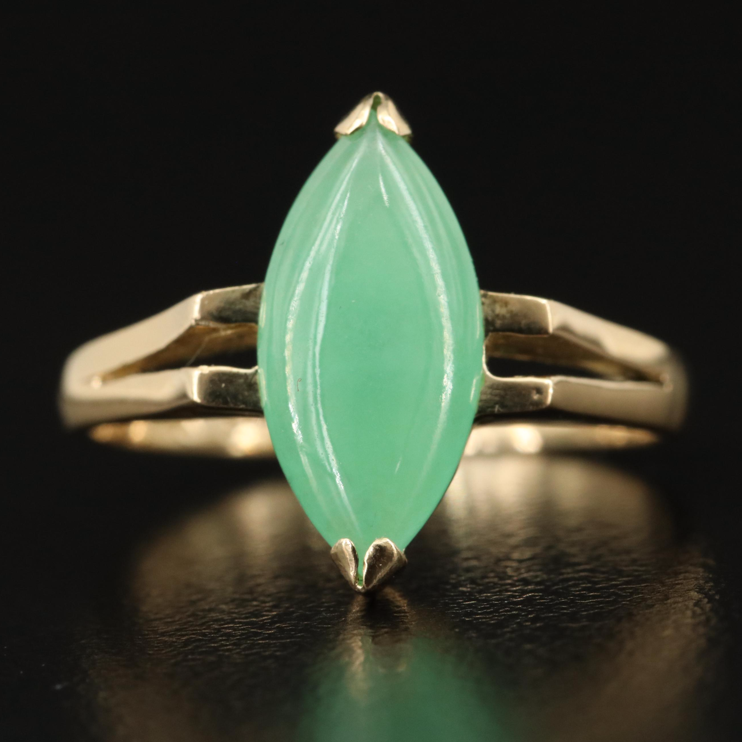 S.J. Lau Jewellery Co. Ltd. 14K Jadiete Ring