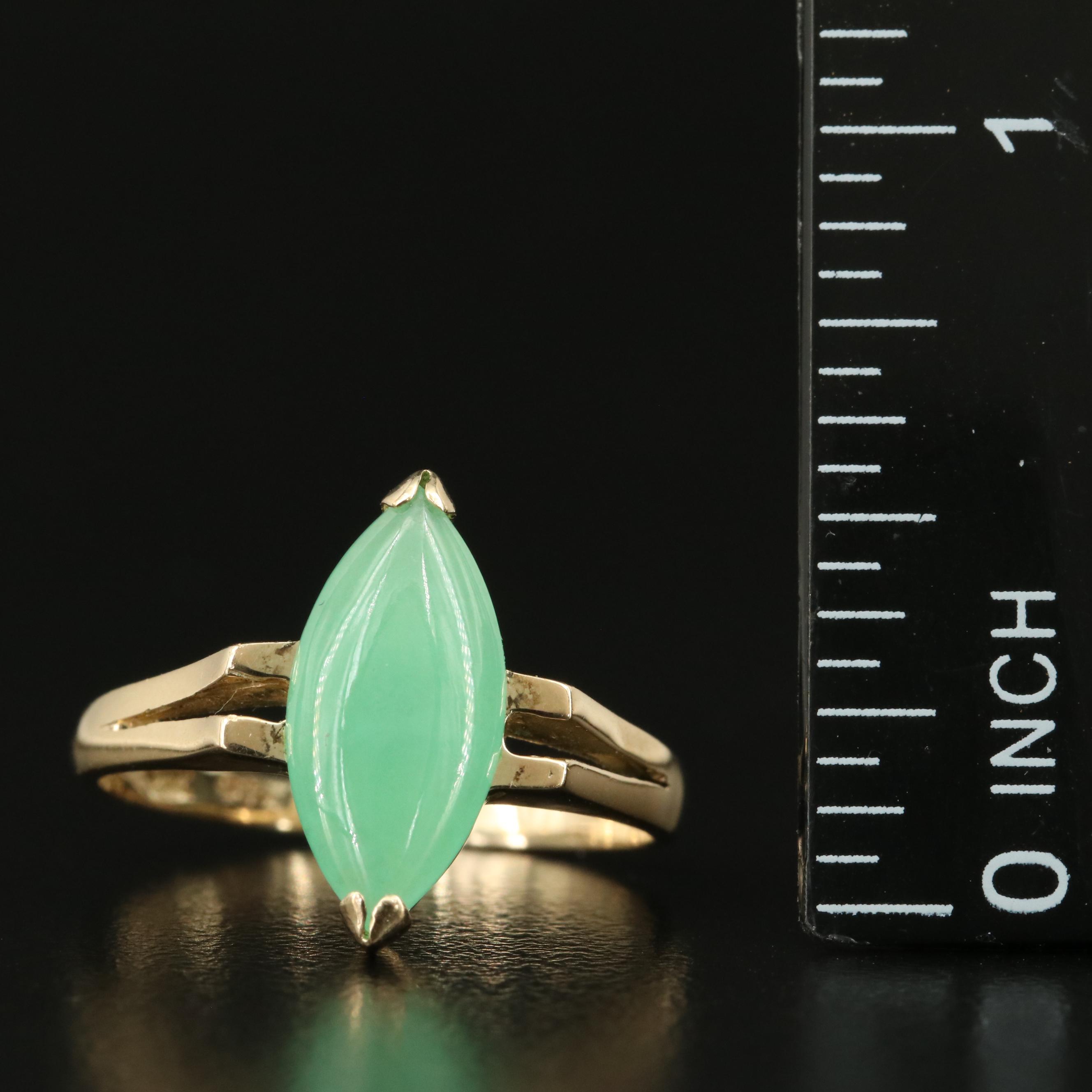 S.J. Lau Jewellery Co. Ltd. 14K Jadiete Ring